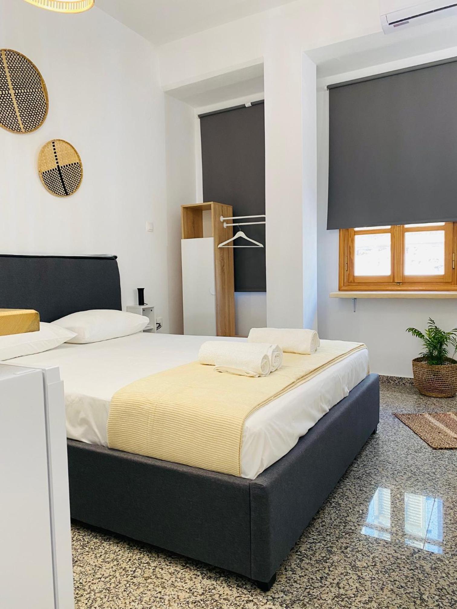 Homdwell Fine Living 2 view 3