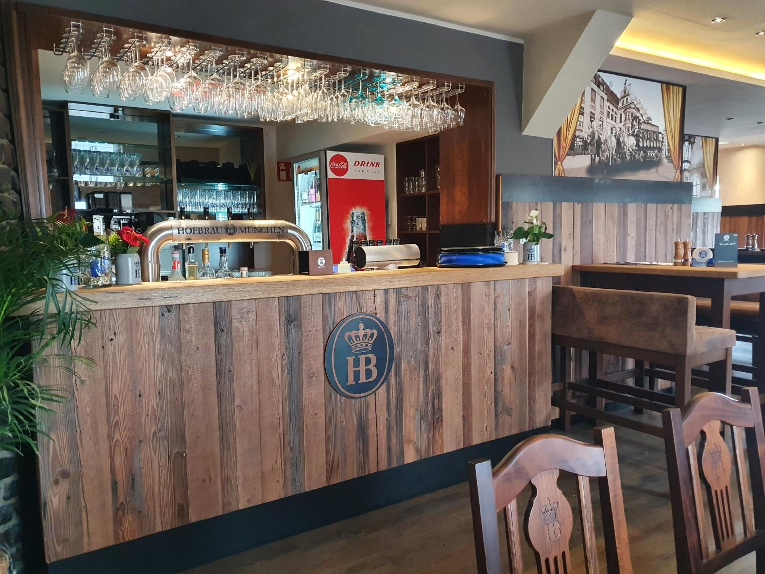 Hofbräu Zur Schönen Aussicht mit Restaurant