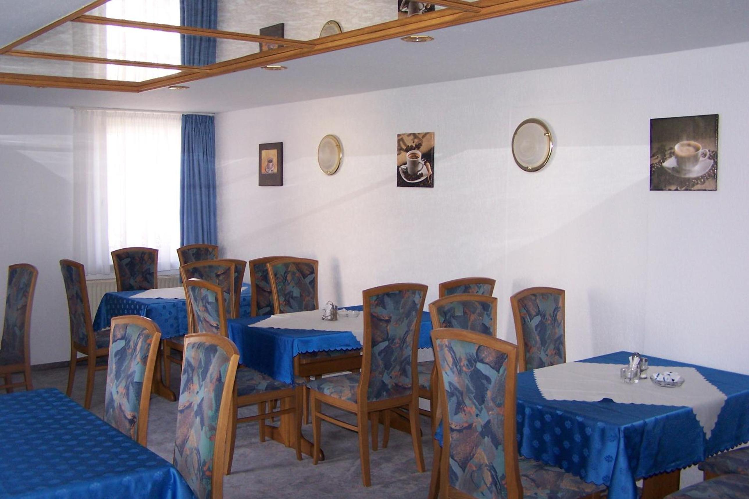Gasthof Hotel Lowen - Property Image 2