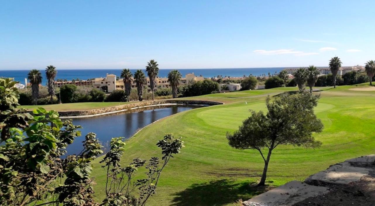 Casares Beach Doña Julia Golf Garden Pool Apartment By M&M, photo 25