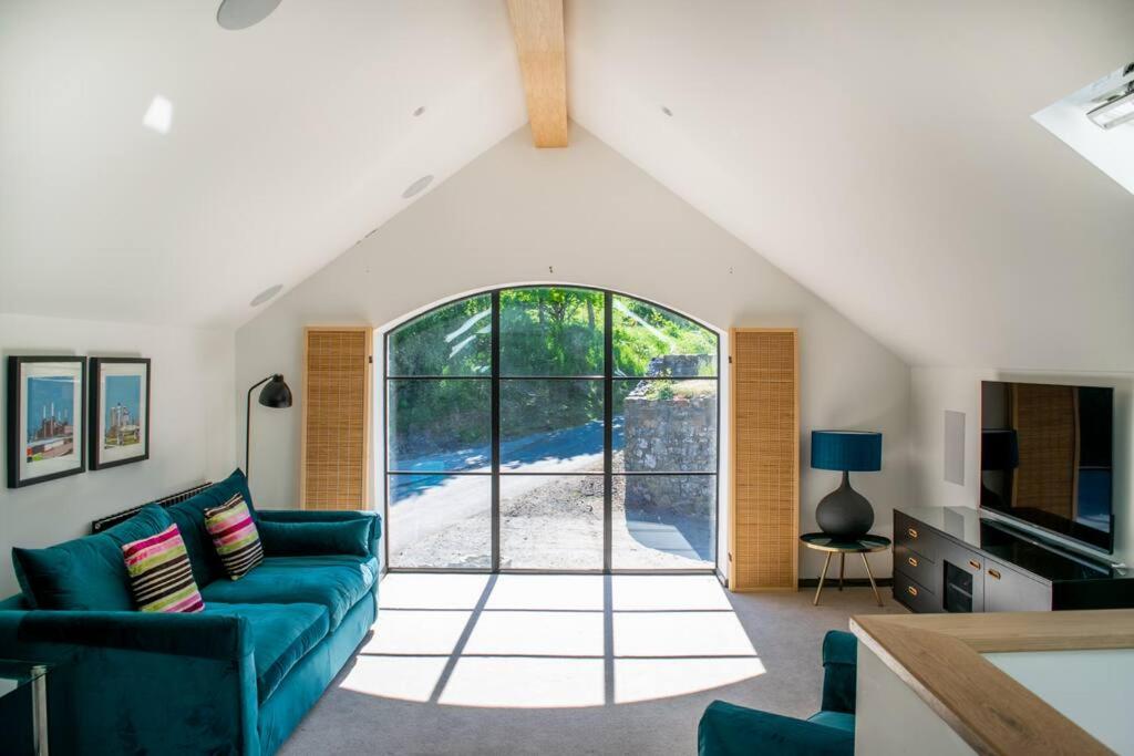 Woodmill Arches - Designer Barn Conversion for Two view 4