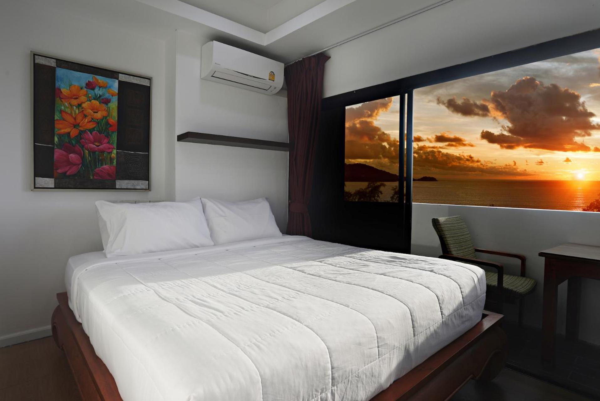 PATONG TOWER 3 BEDROOMs view 4