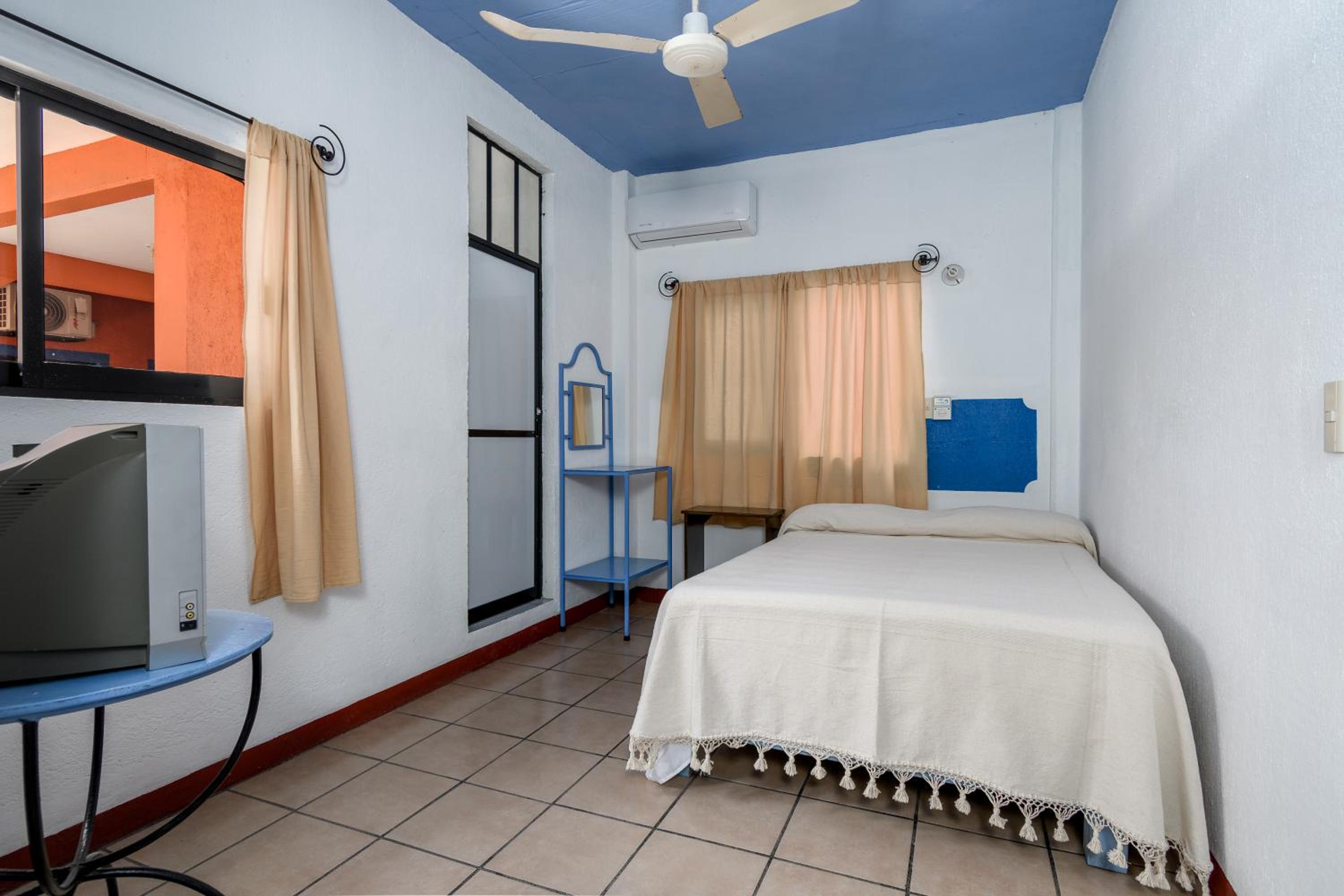 Hotel Costamar, Puerto Escondido