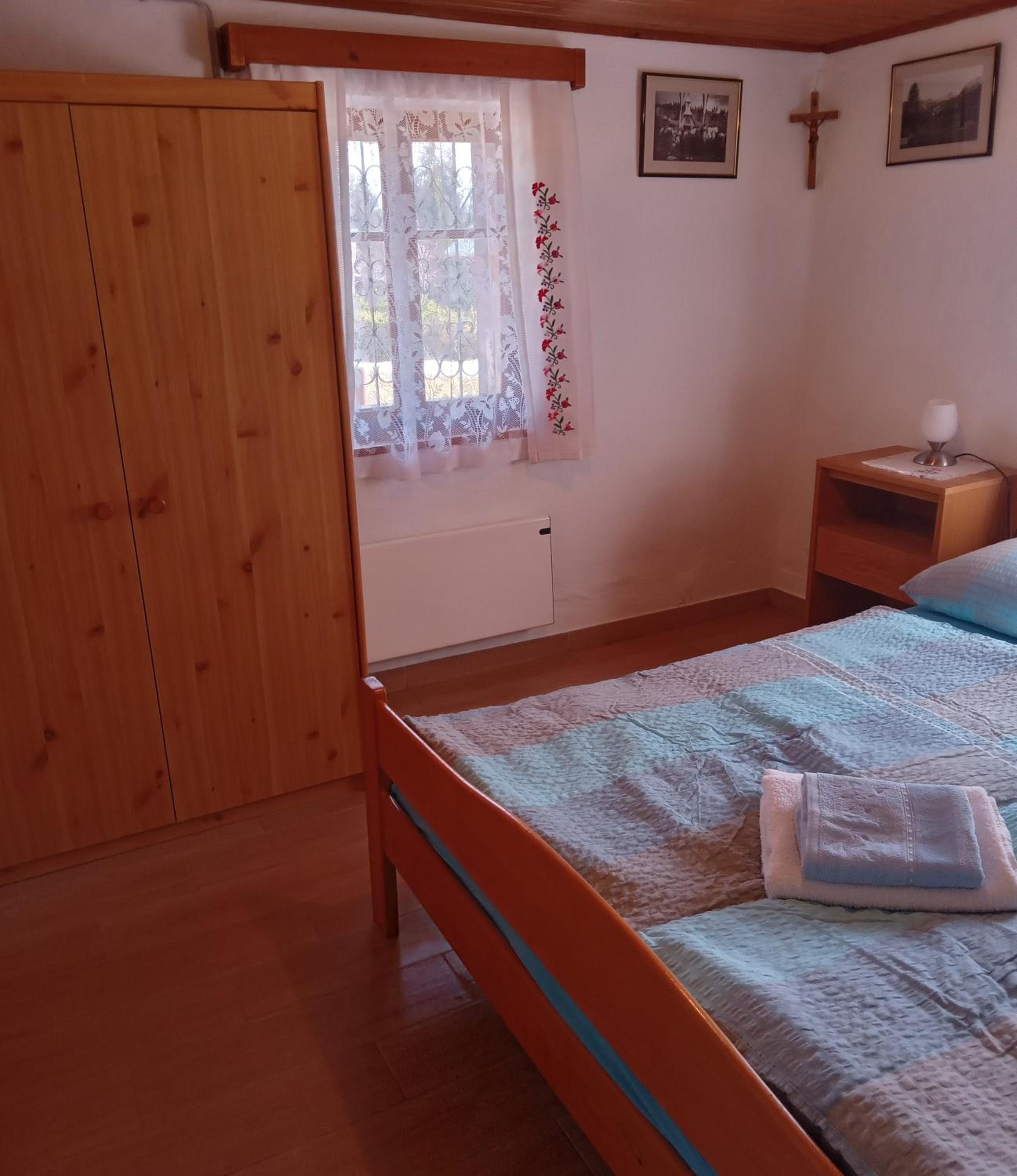 Photo 32