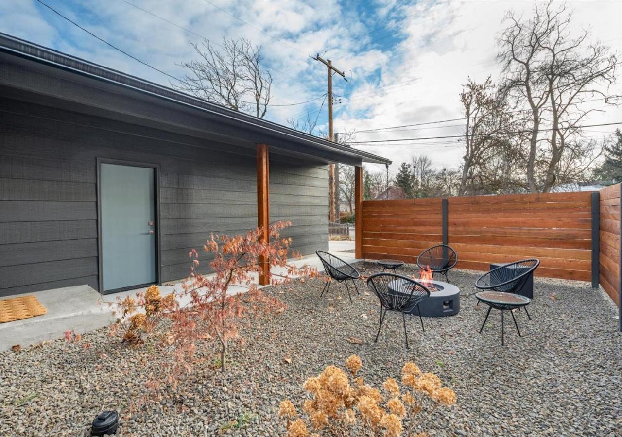 Hotel Mid Century Modern Boise-river Bungalow W/ Hot Tub