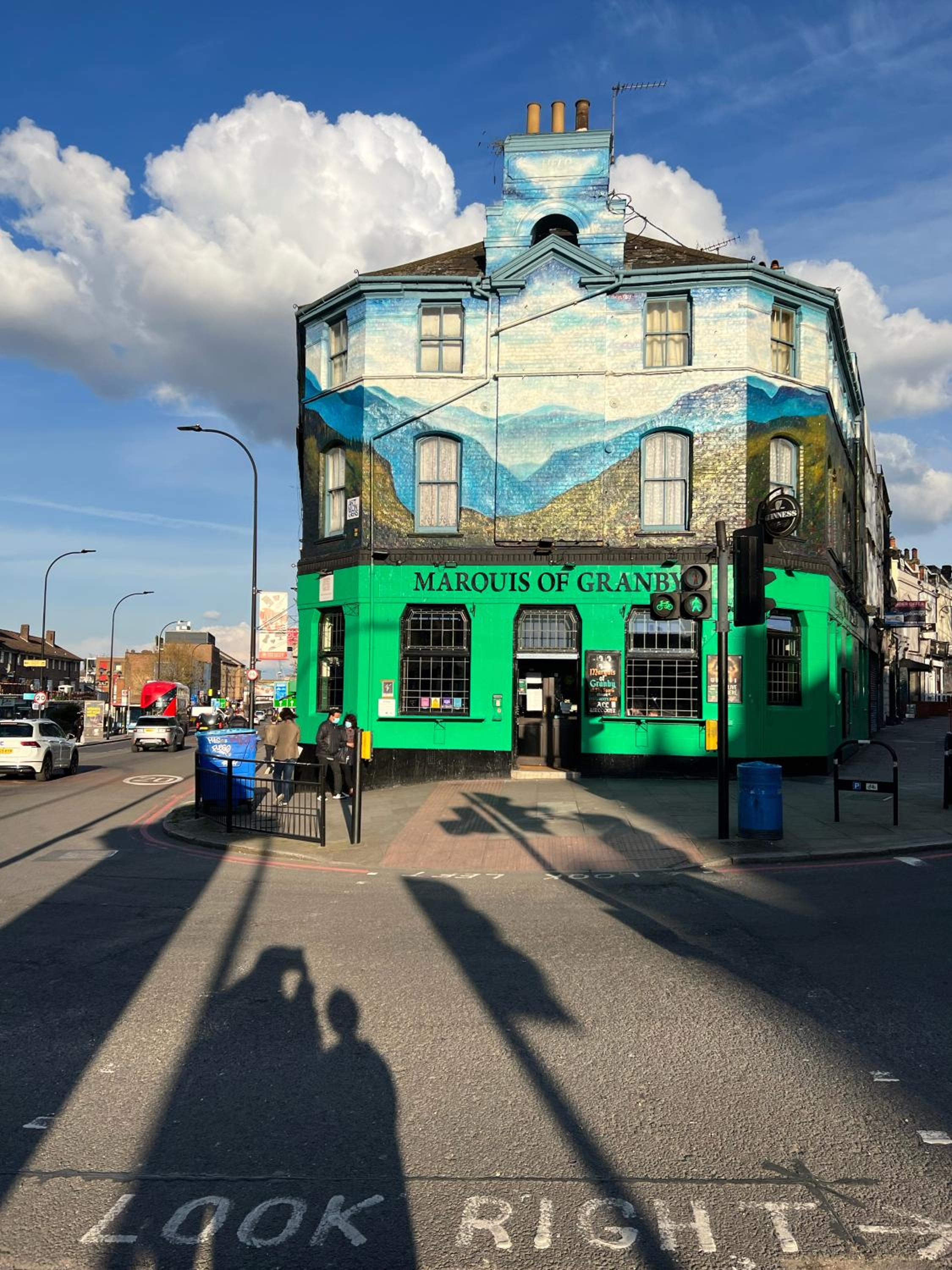 bar