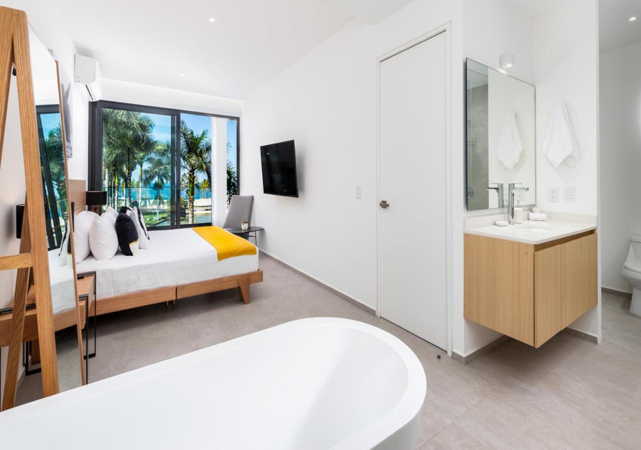 Amazing &Totally New!!! Aria Ocean Condo 306 by Kivoya, photo 24