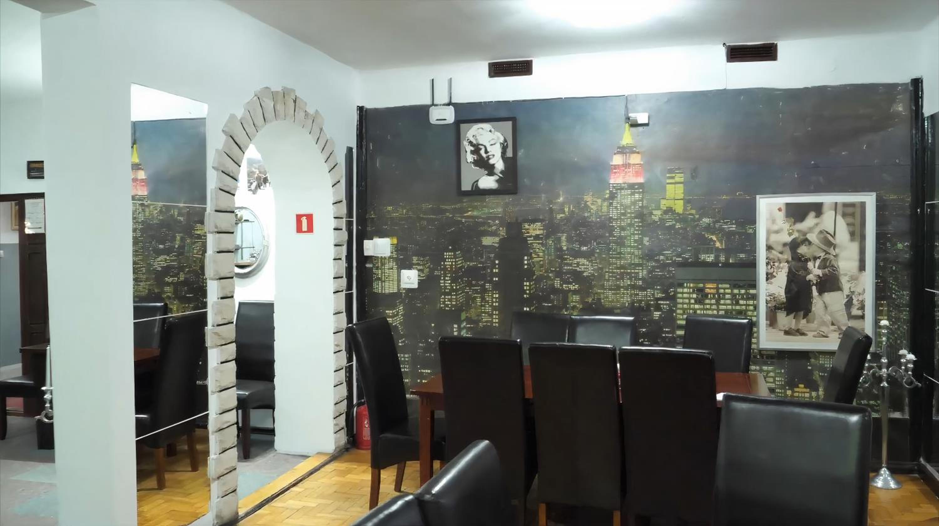 restaurant