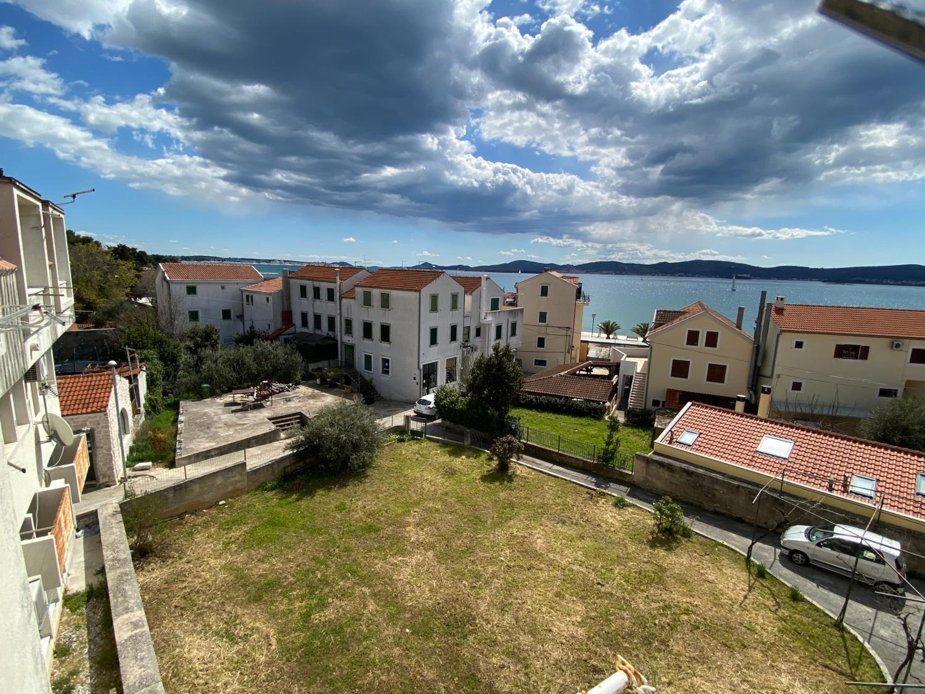 Studio apartment F&J view 2