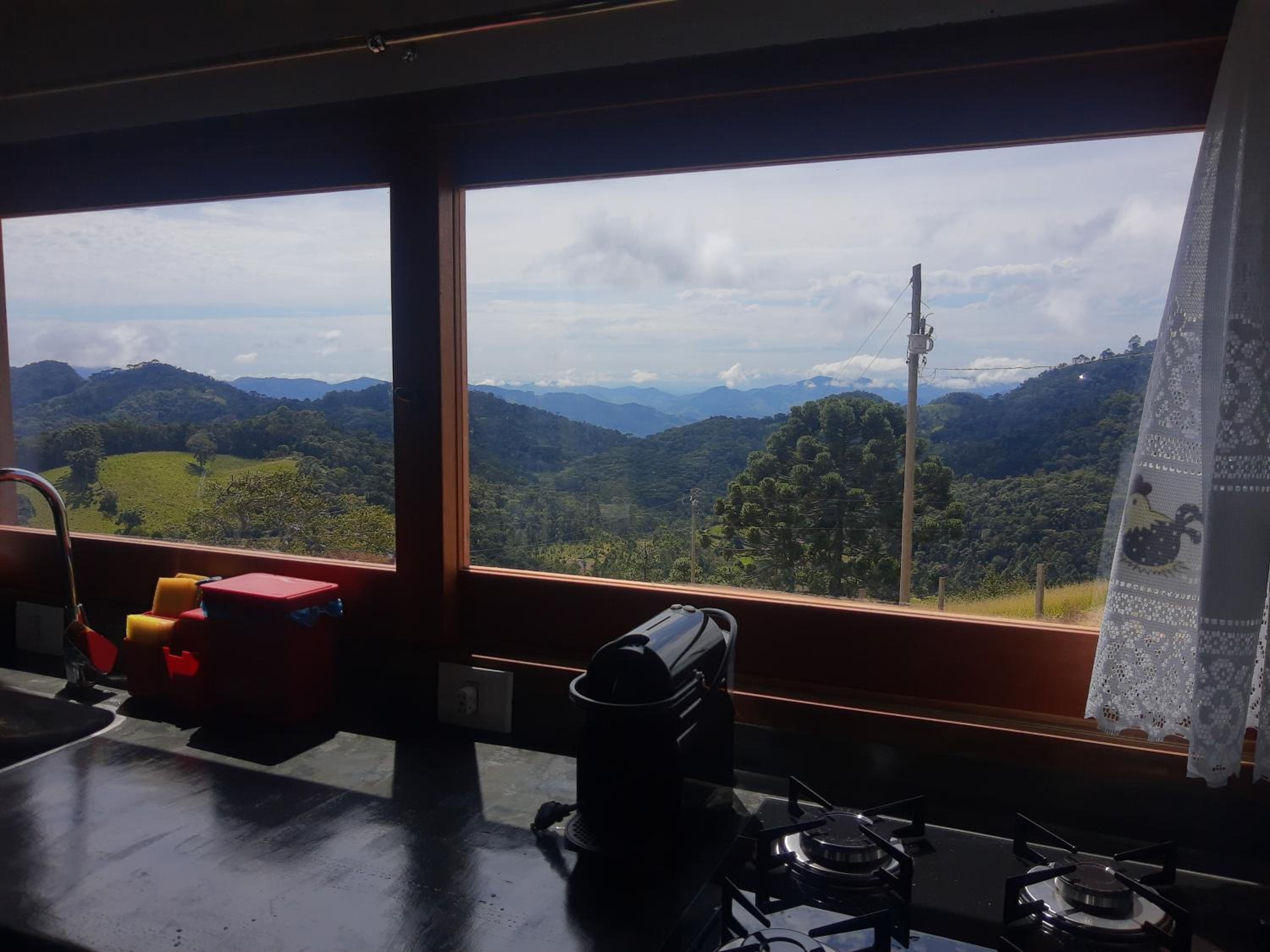 CASA NA MONTANHA