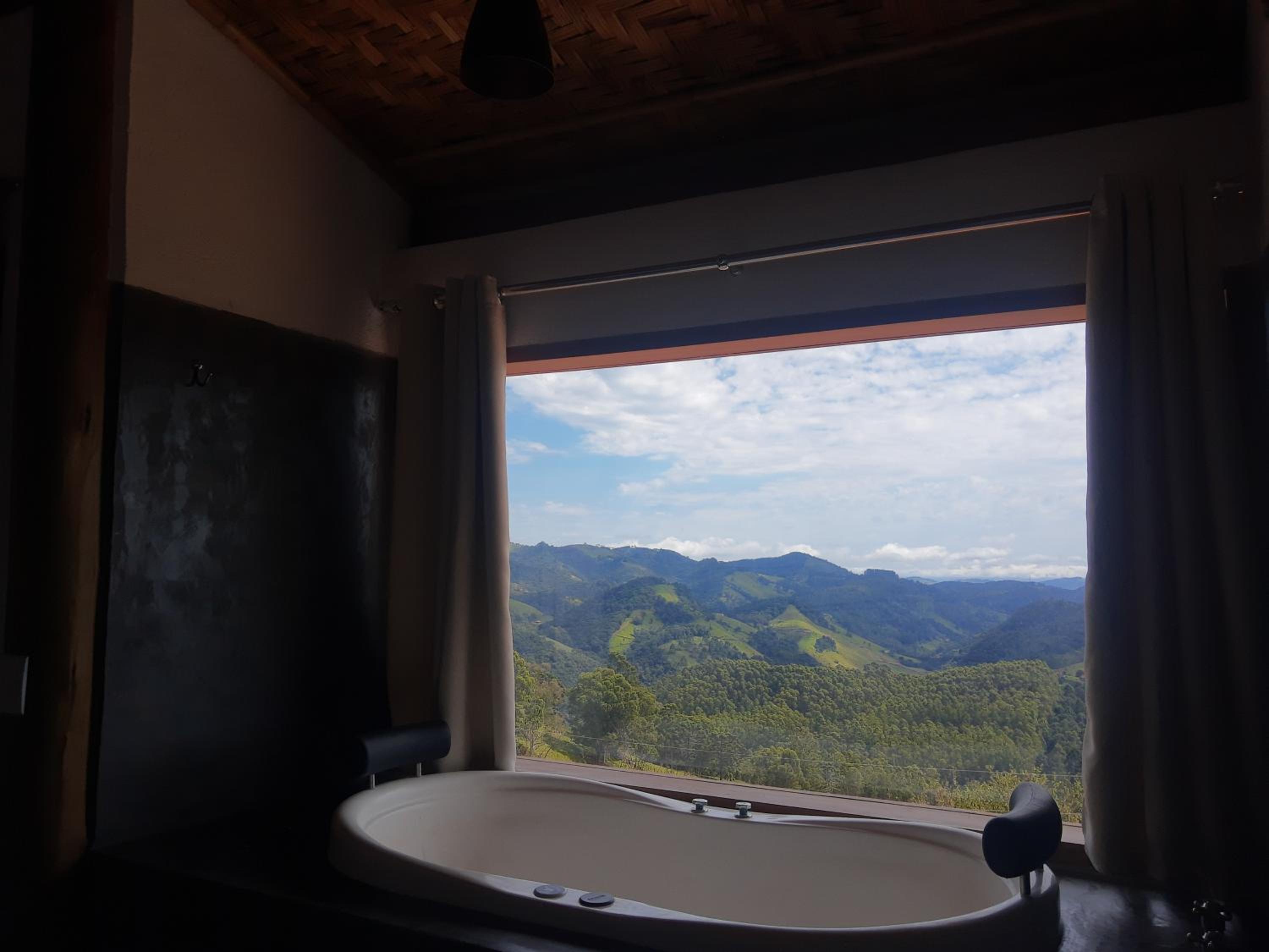 CASA NA MONTANHA