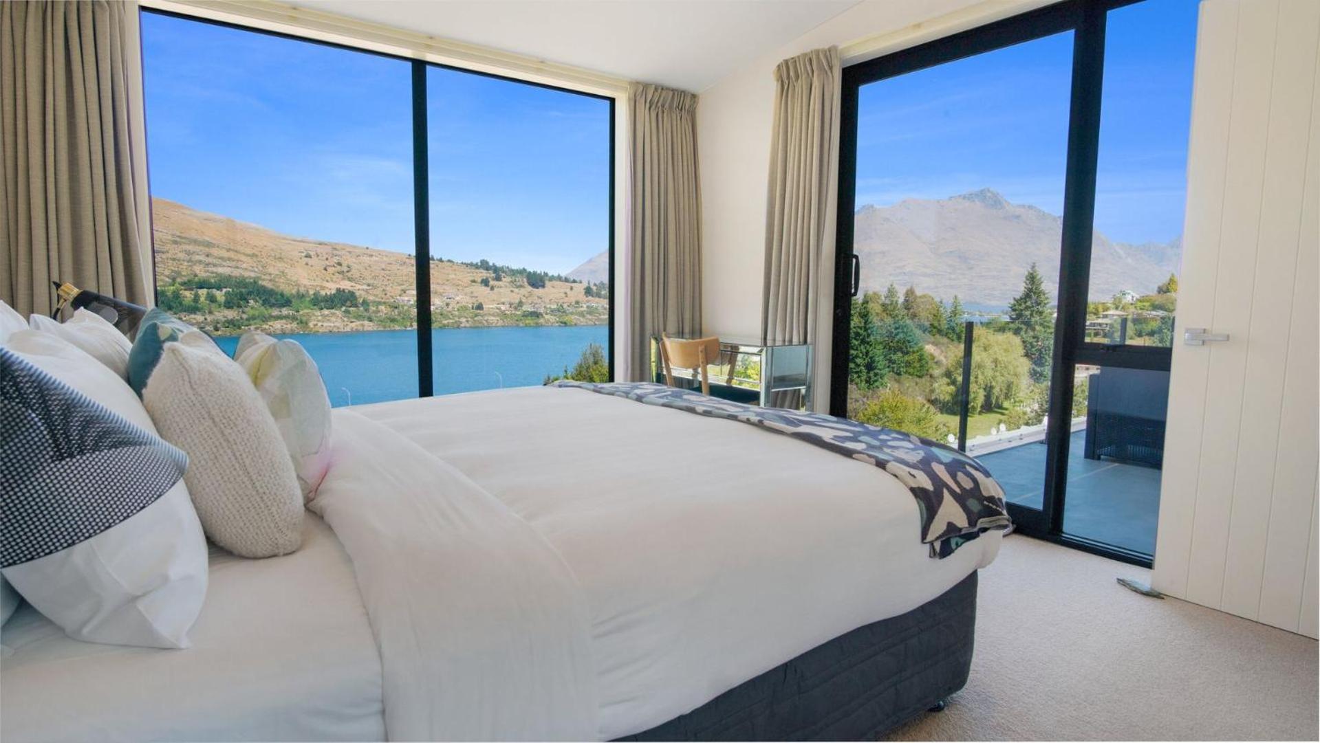 Whakatipu Bliss view 3