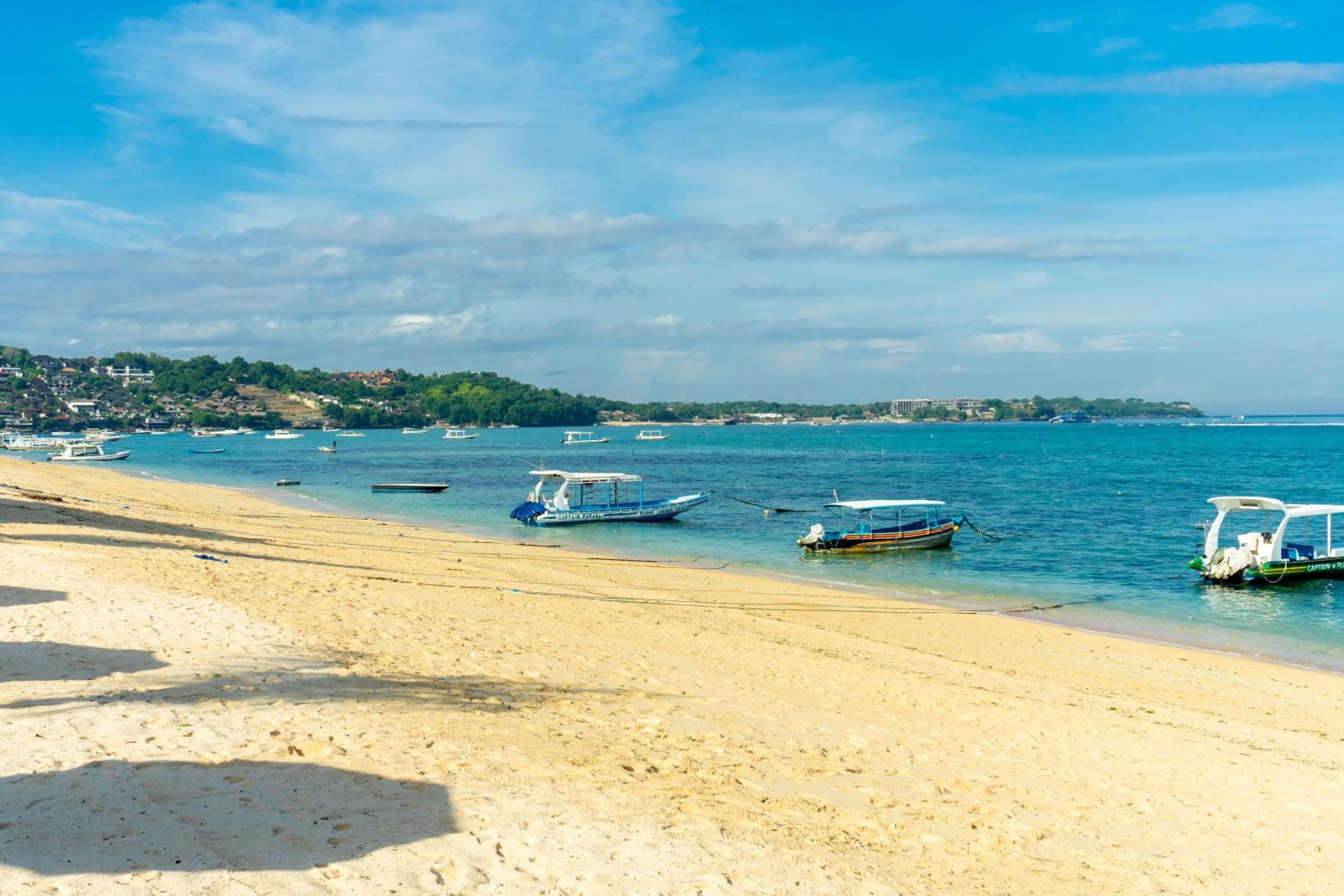 Lembongan Beach Club & Resort