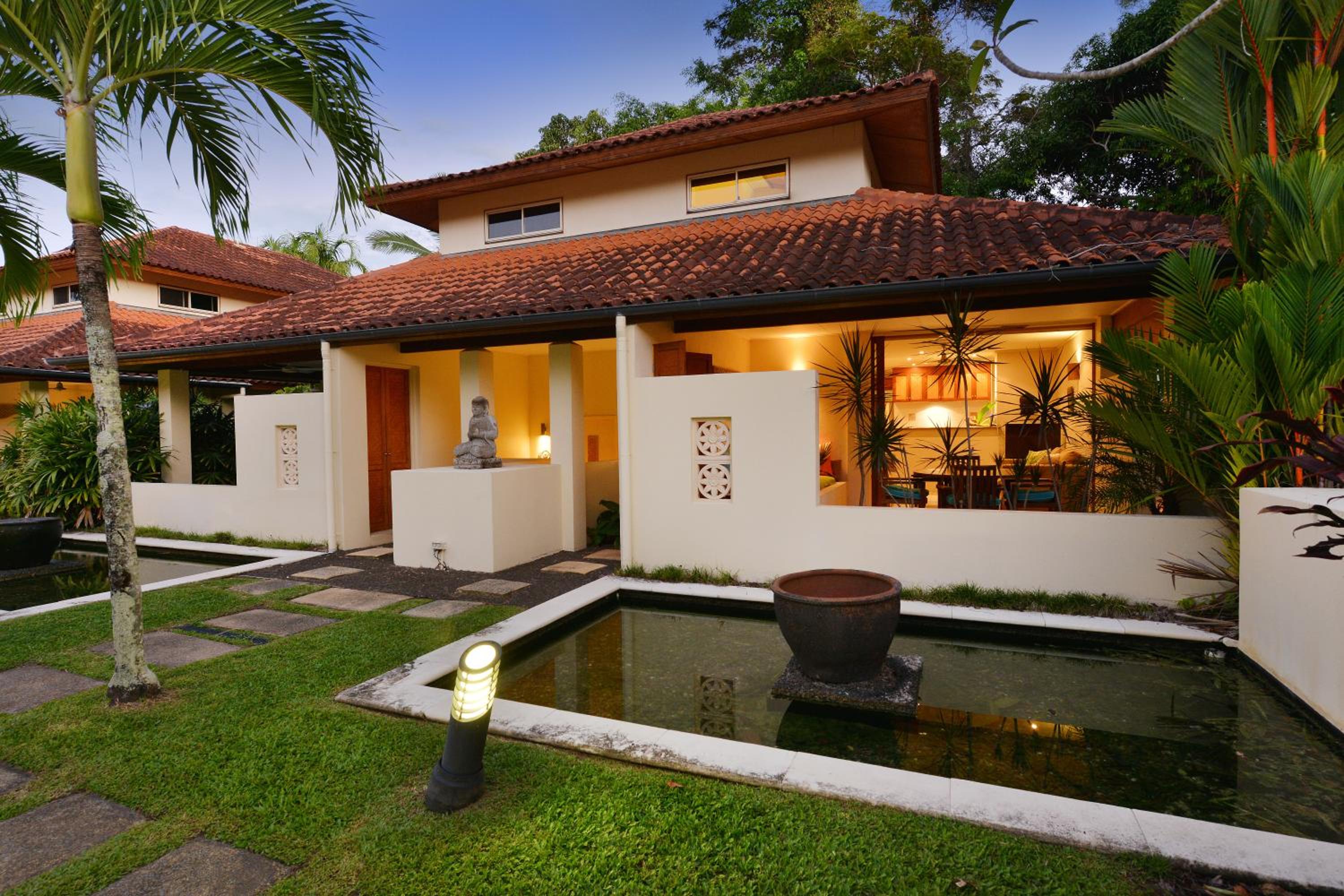 Seascape Holidays Villa 8 Surya