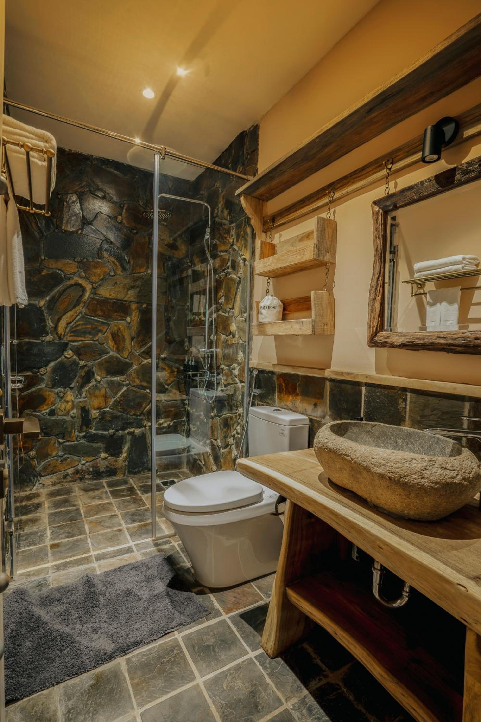 AMAYA HOME - Lodge, Spa & Restaurant