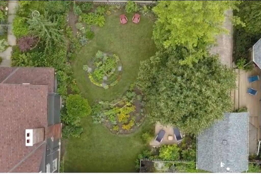 Garden 2 Storey House