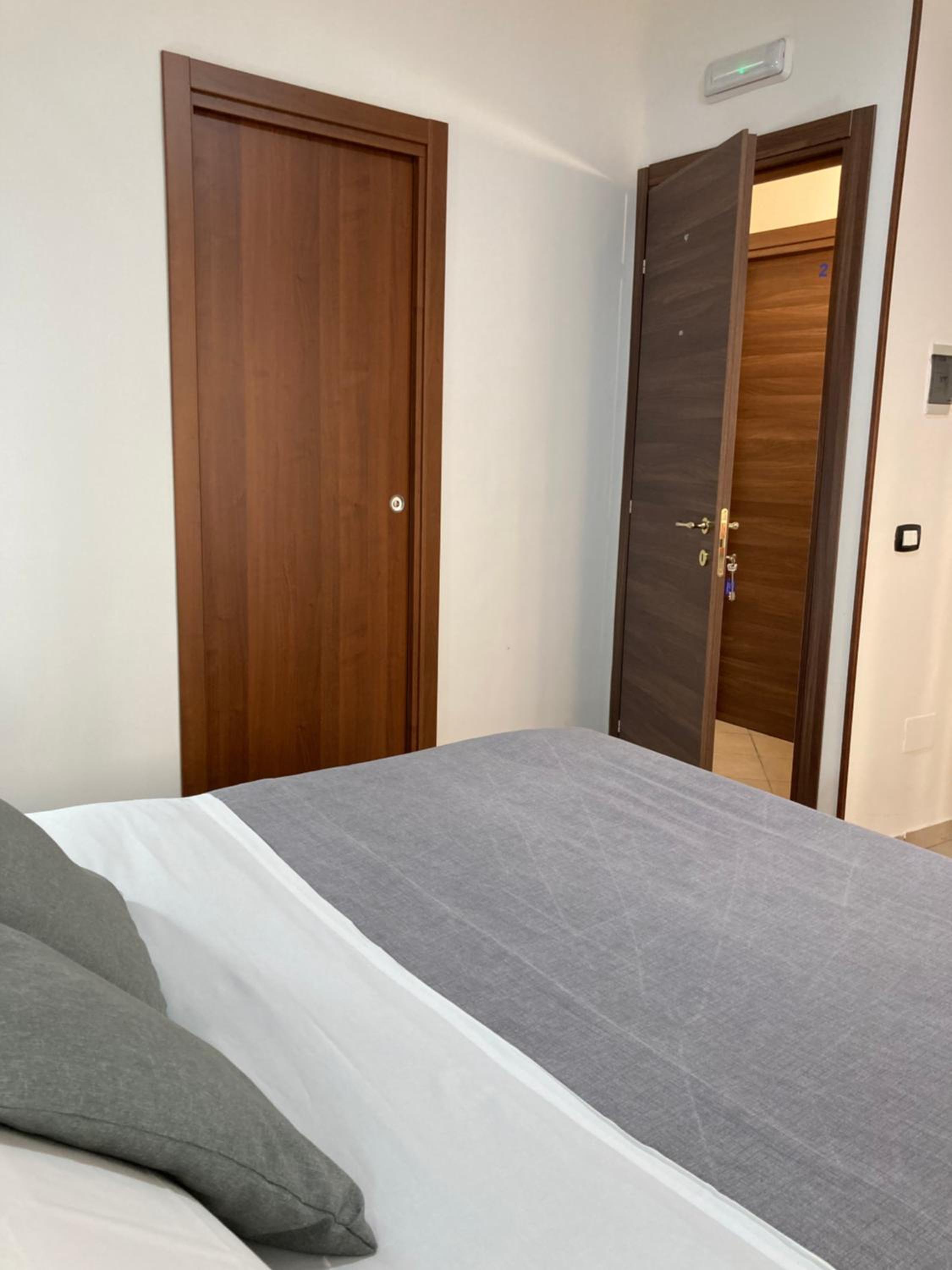 POMPEI FELIX photo 2