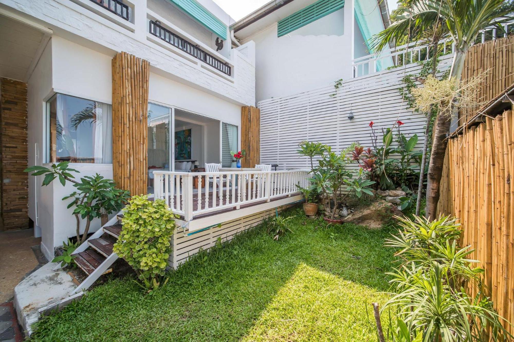 Crystal Bay Beach Resort 40