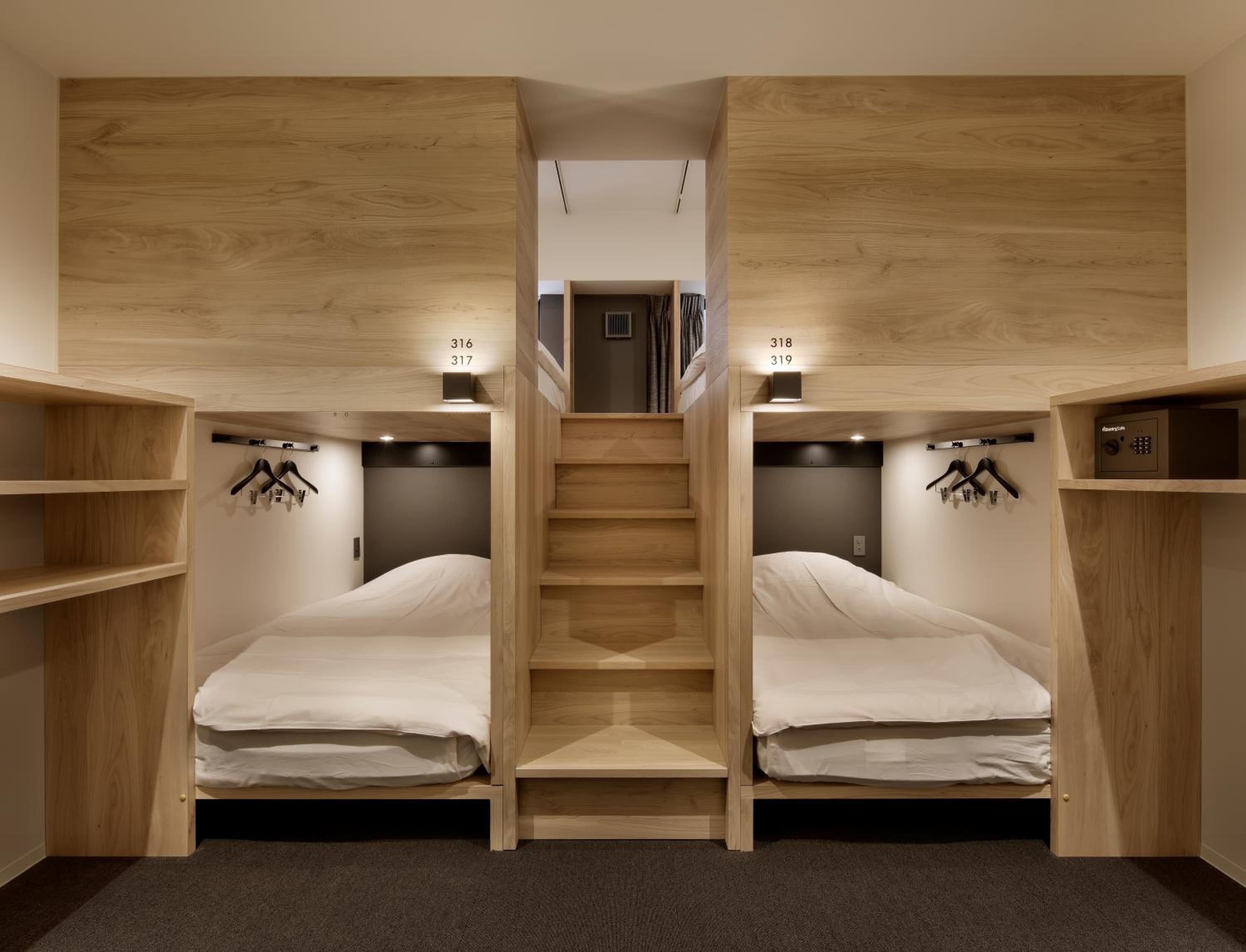 Piece Hostel Sanjo 49
