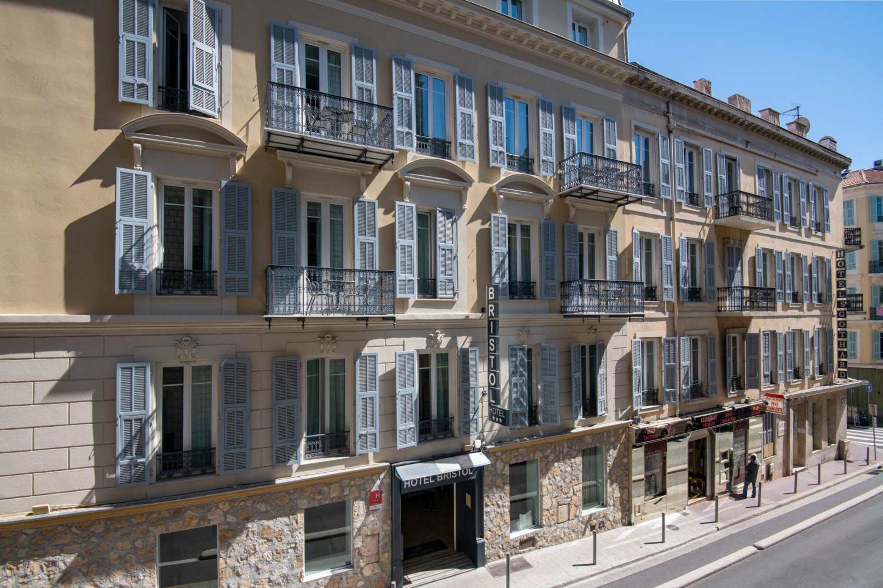Hotel Bristol Nice - Image 1