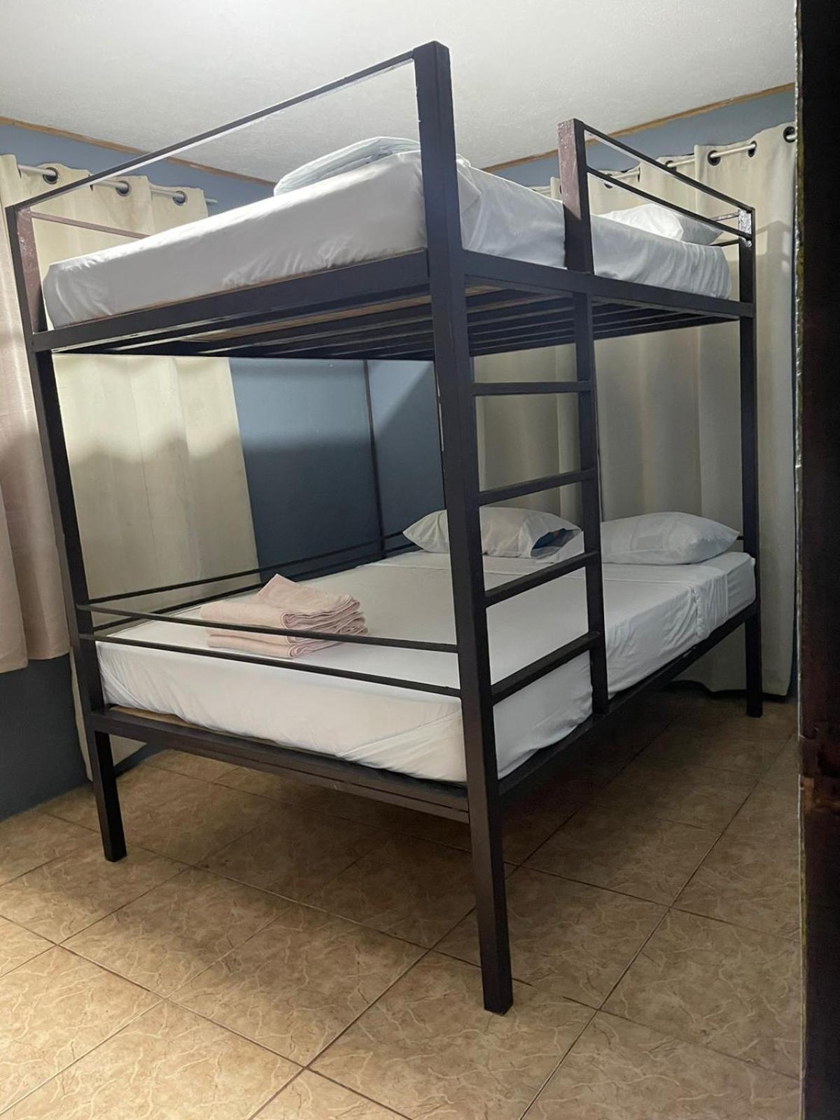 Be My Guest Cabinas