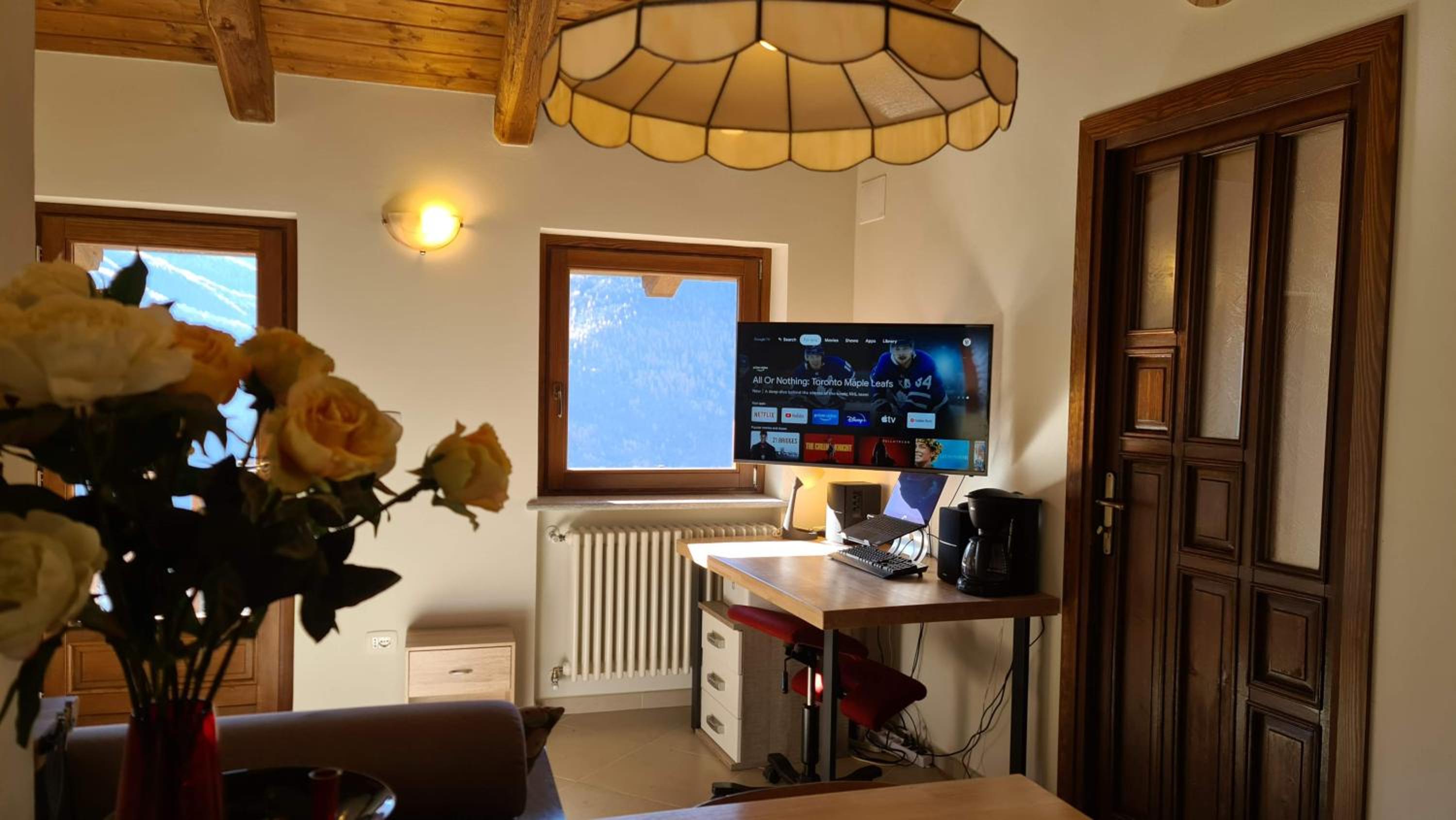 Independent chalet with breathtaking view