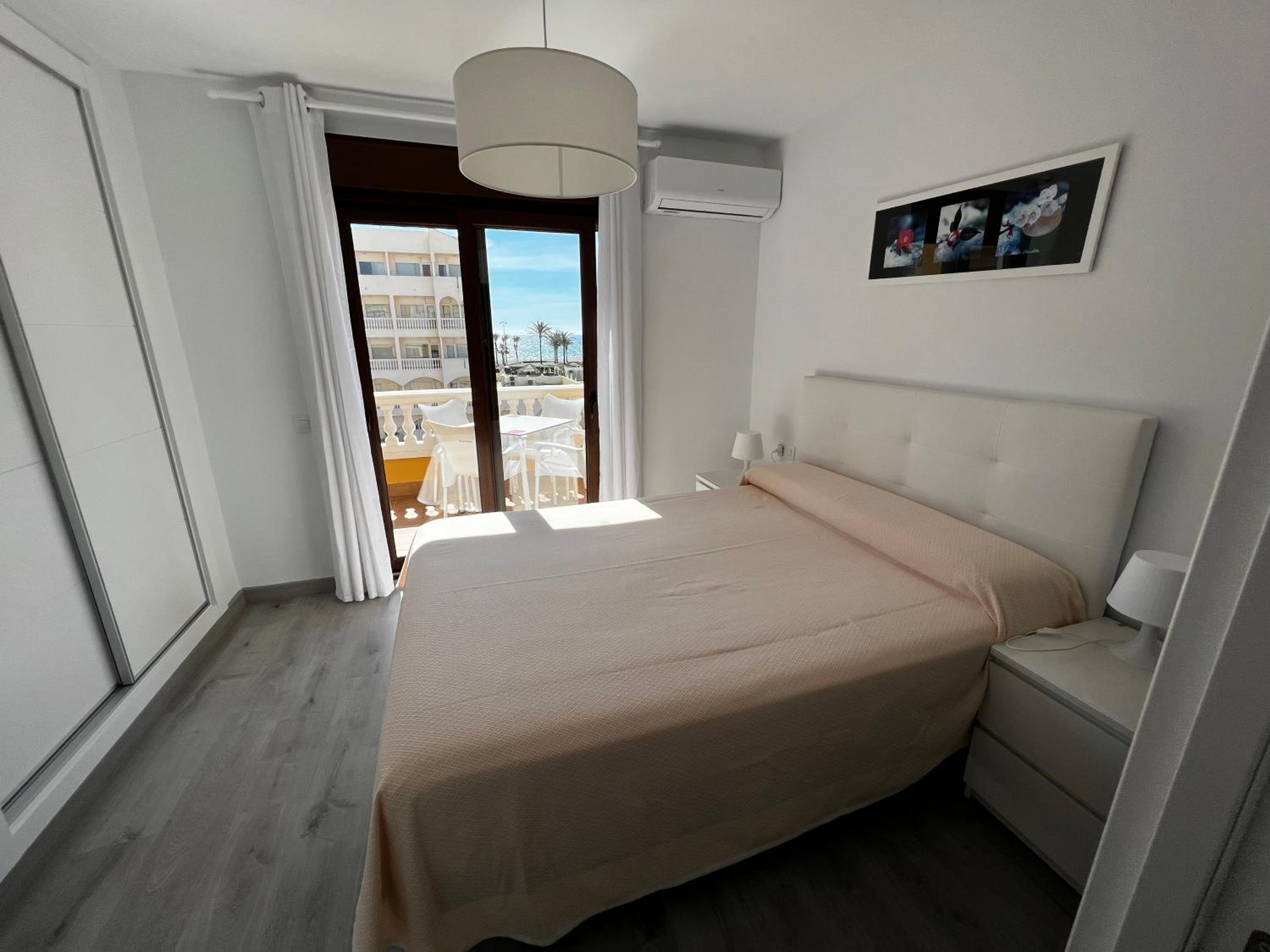 Apartamentos Roquetas Beach
