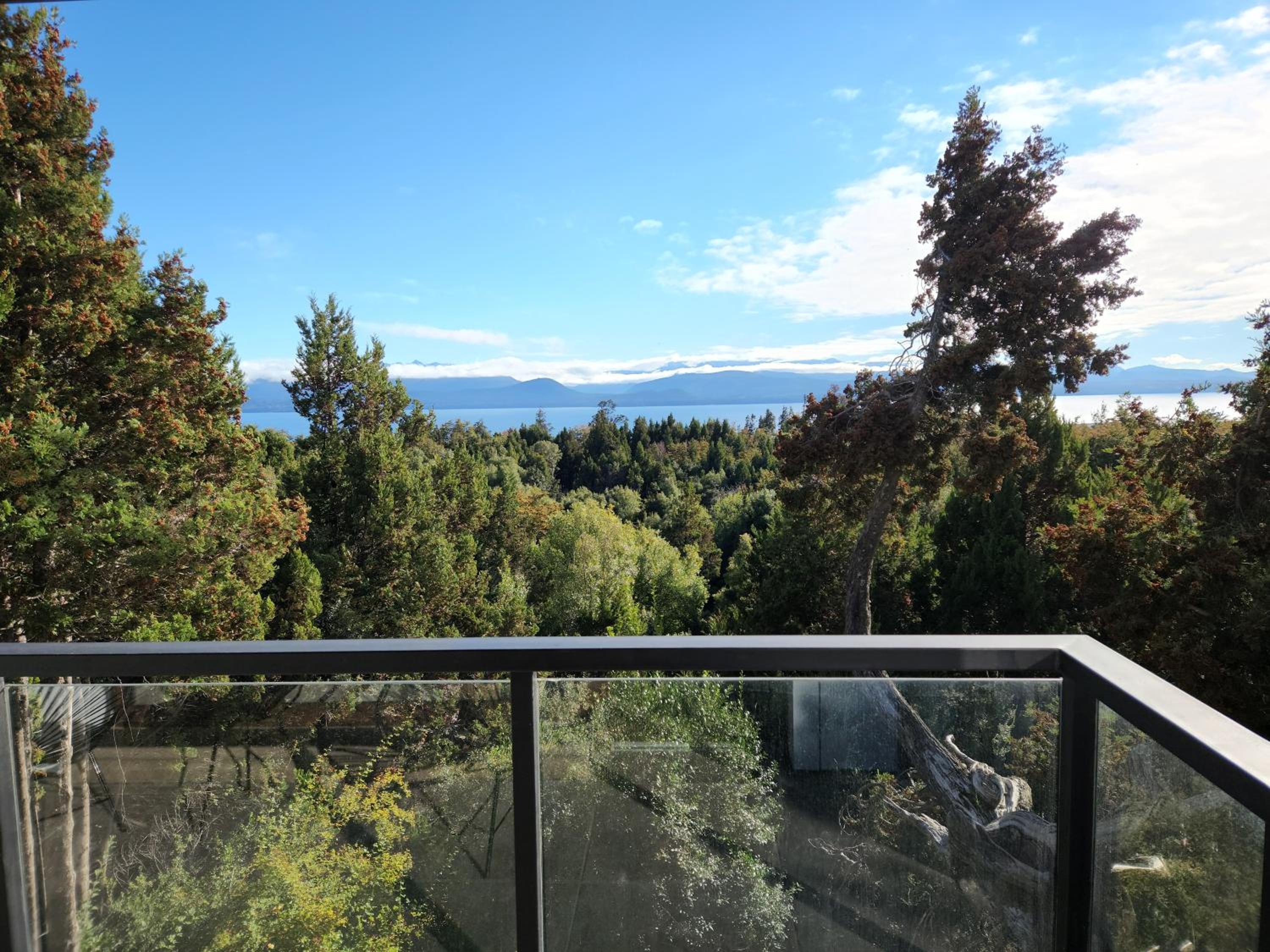 Departamento HOME - Vista Lago y Bosque -
