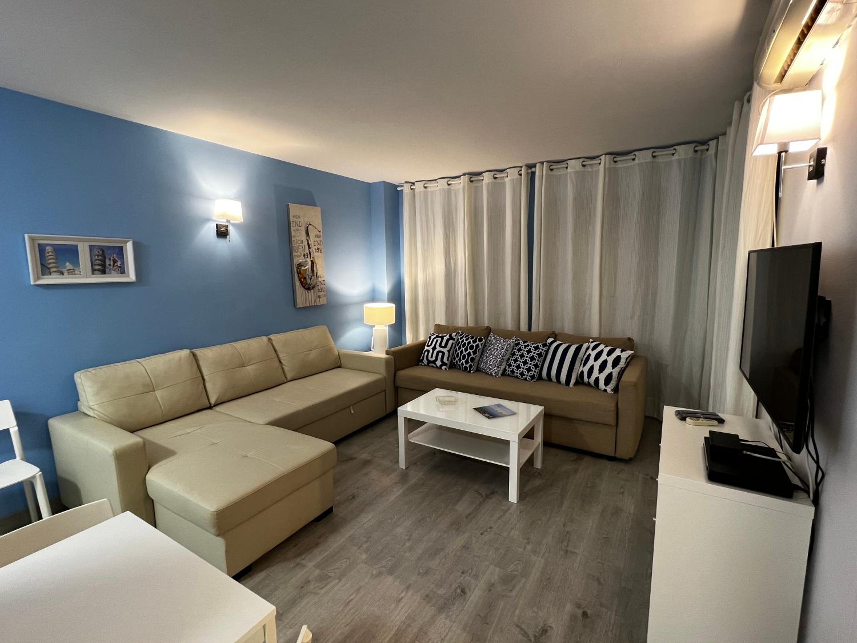 Apartamentos Roquetas Beach