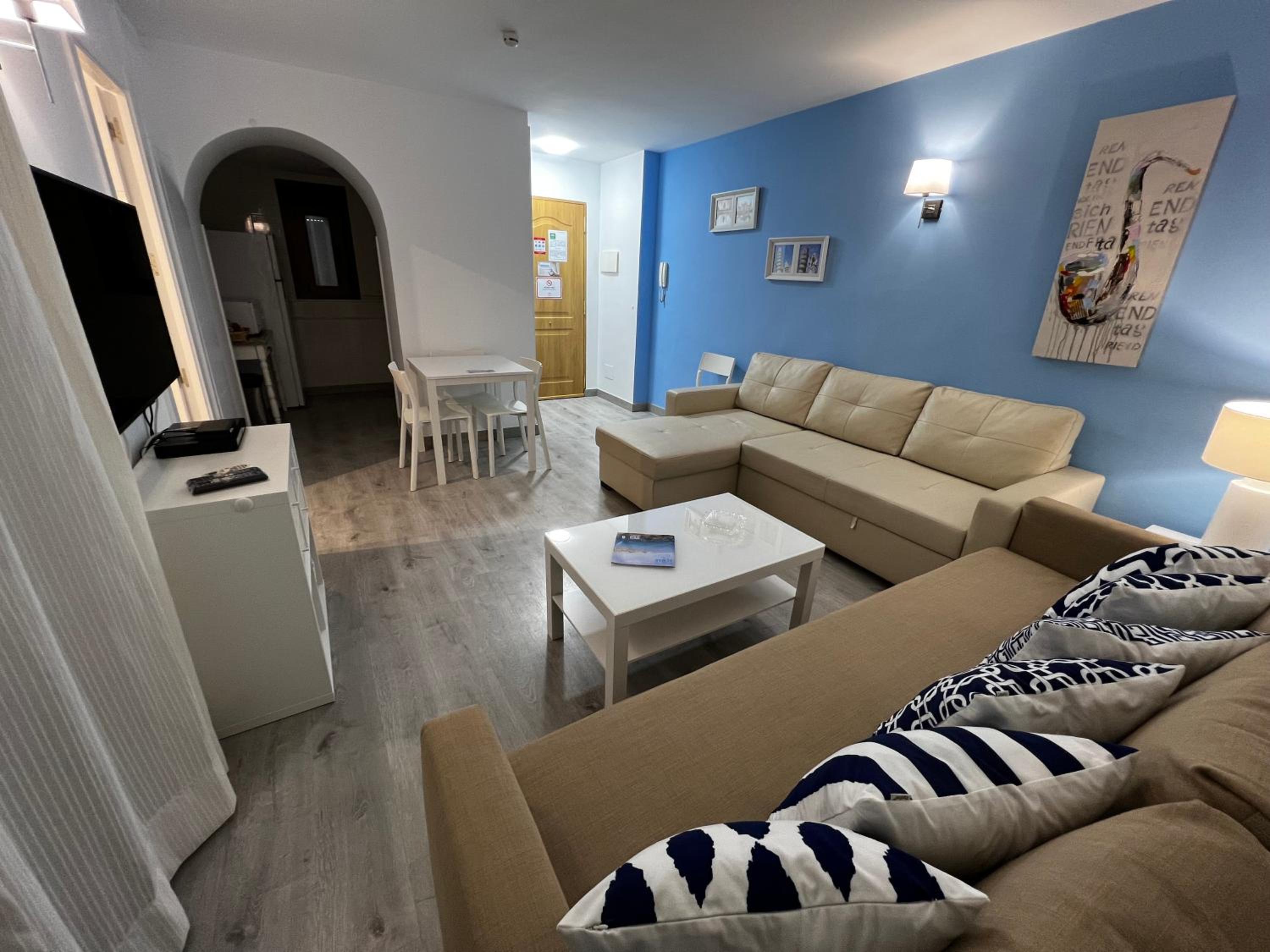 Apartamentos Roquetas Beach
