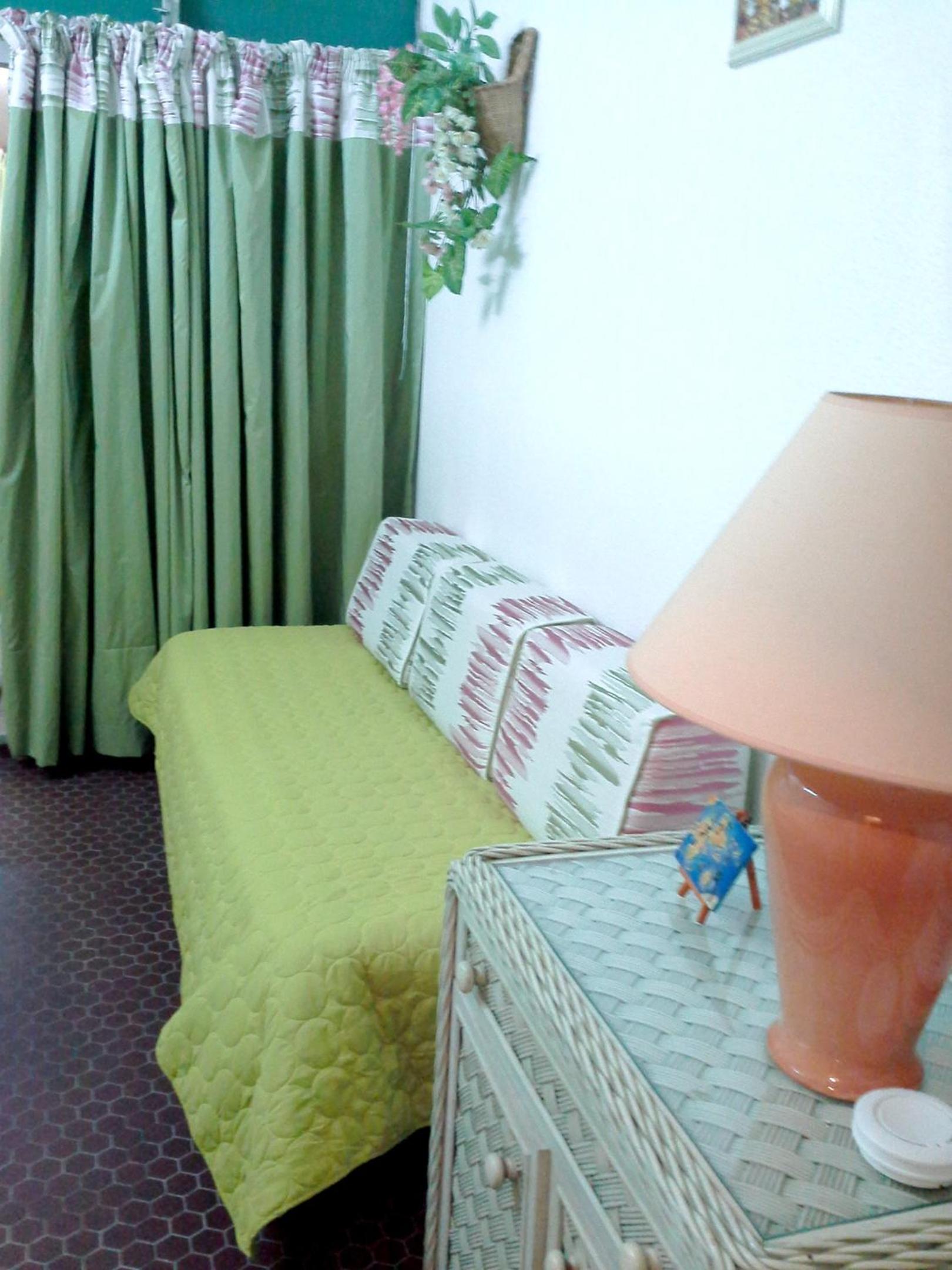 Studio charmant à Saint-François, 35 m² avec piscine partagée view 5