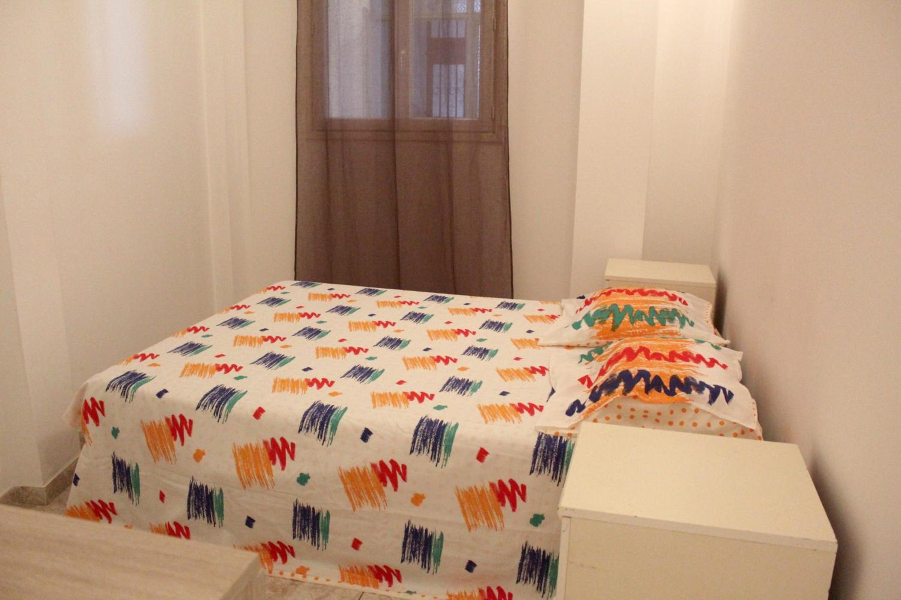 Spacious apartment in Mindelo, mountain view, 164 m²