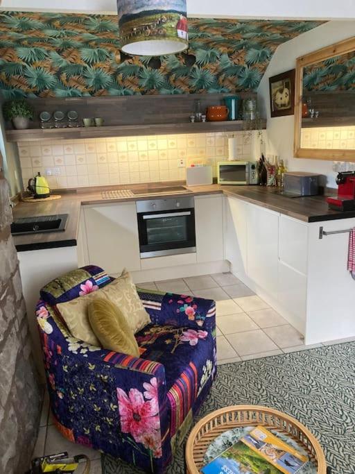 Loch Ness village cottage for 2 with free parking & pets welcome view 4