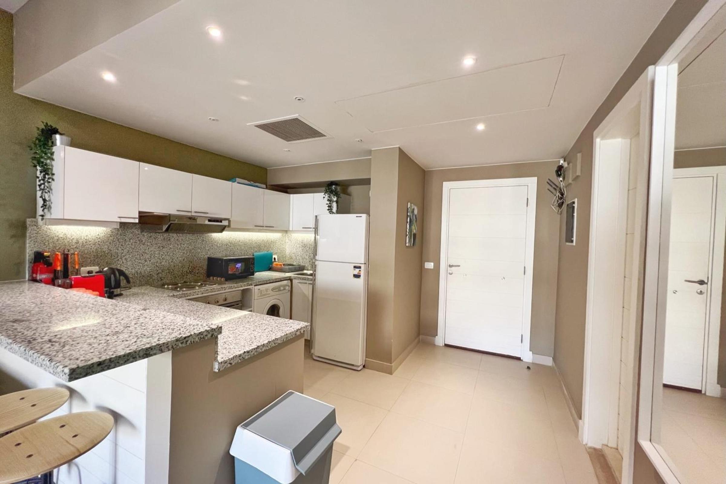 Minimal & Central 1BDR Apt Abu Tig Marina
