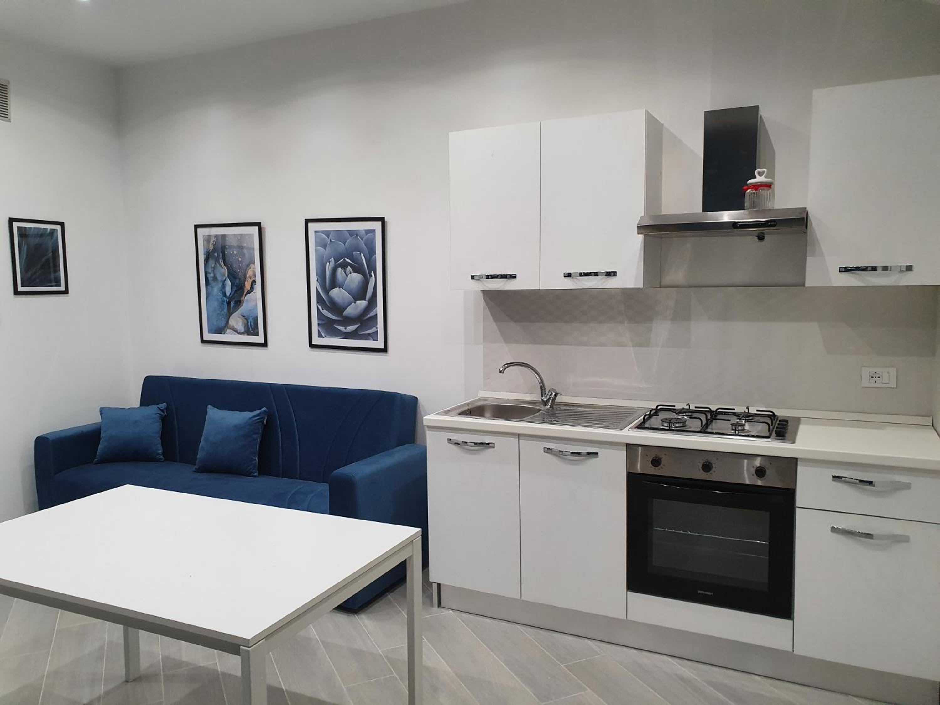 Airport Home TUREI & BRINGO Car Rental photo 5