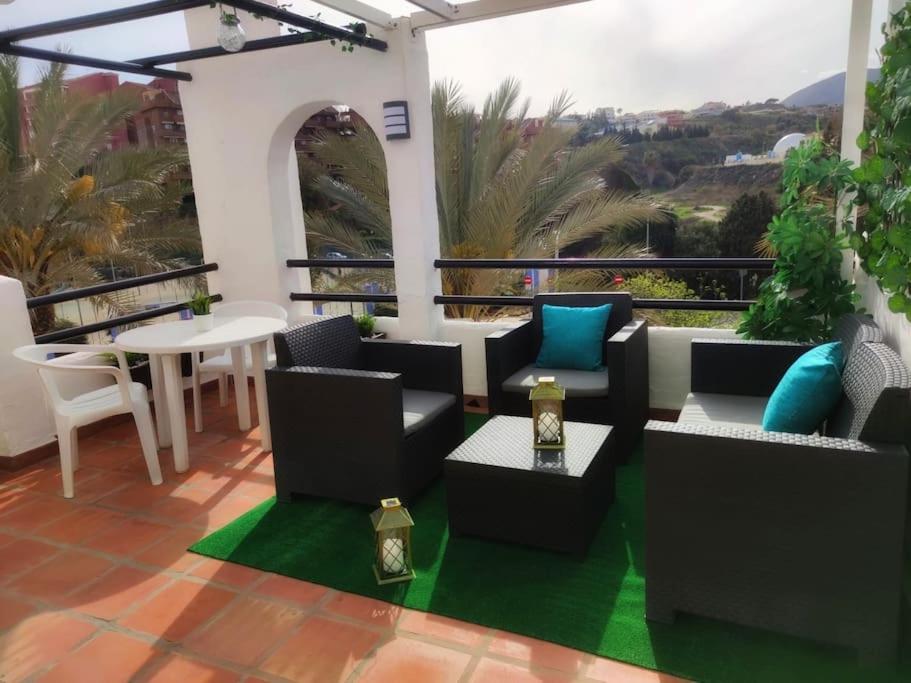 Apartamento Maika Benalsun Pueblo Evita photo 4
