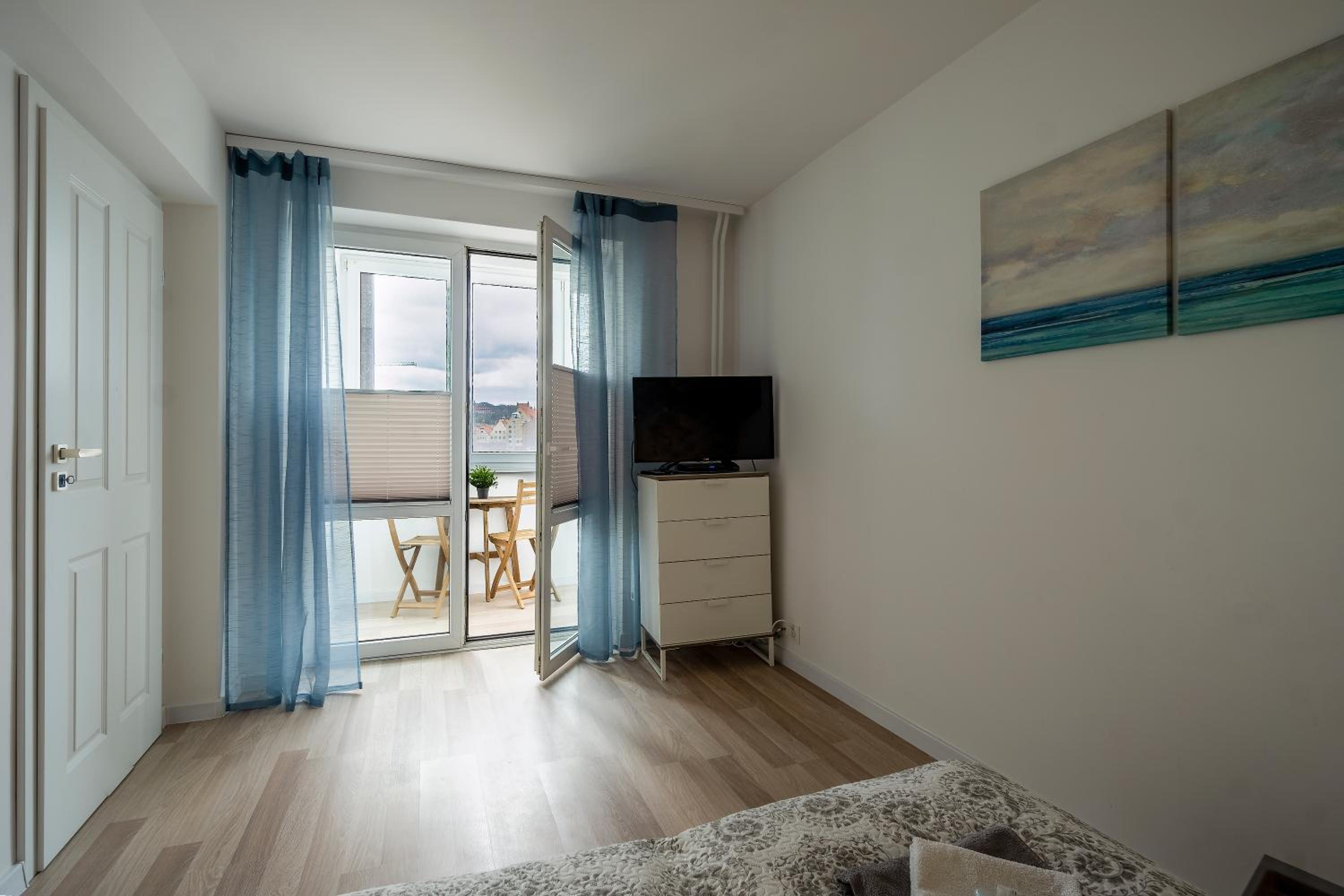 Ideal Apartments Grobla view 3