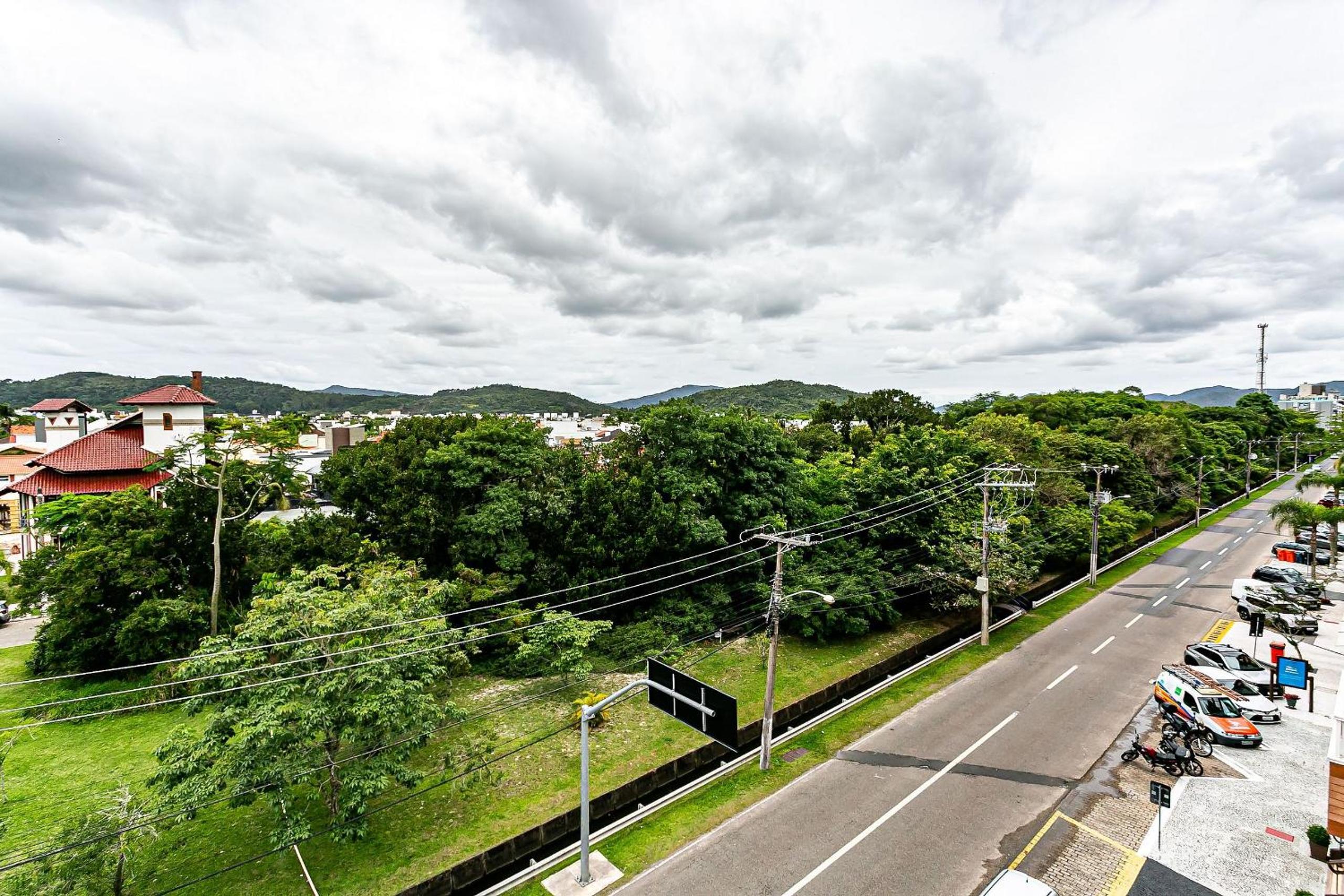 Apto aconchegante a 500m da Praia de Jurerê CPJ304