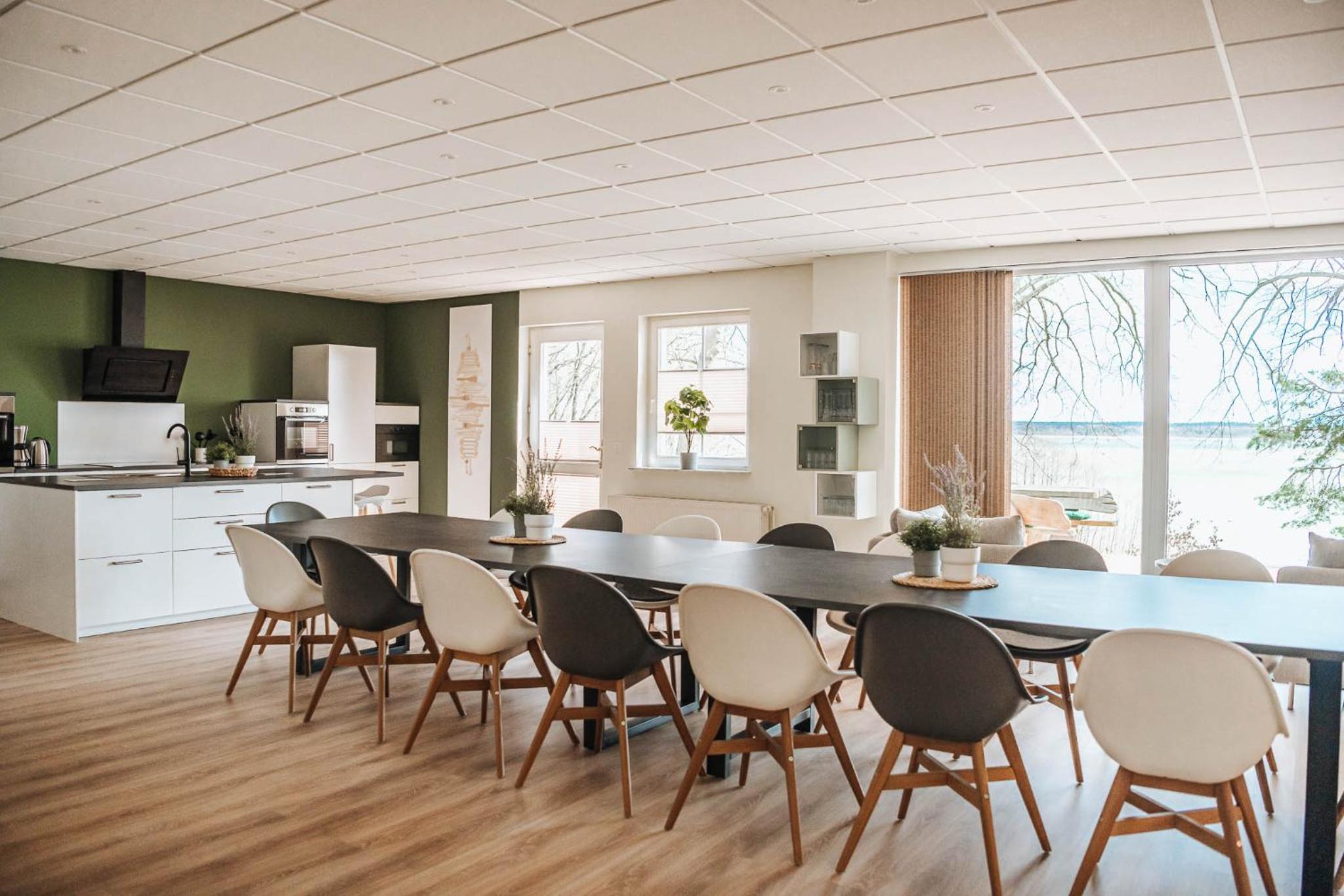 XXL Ferienhaus Goldberger See - Sauna - 16 Personen