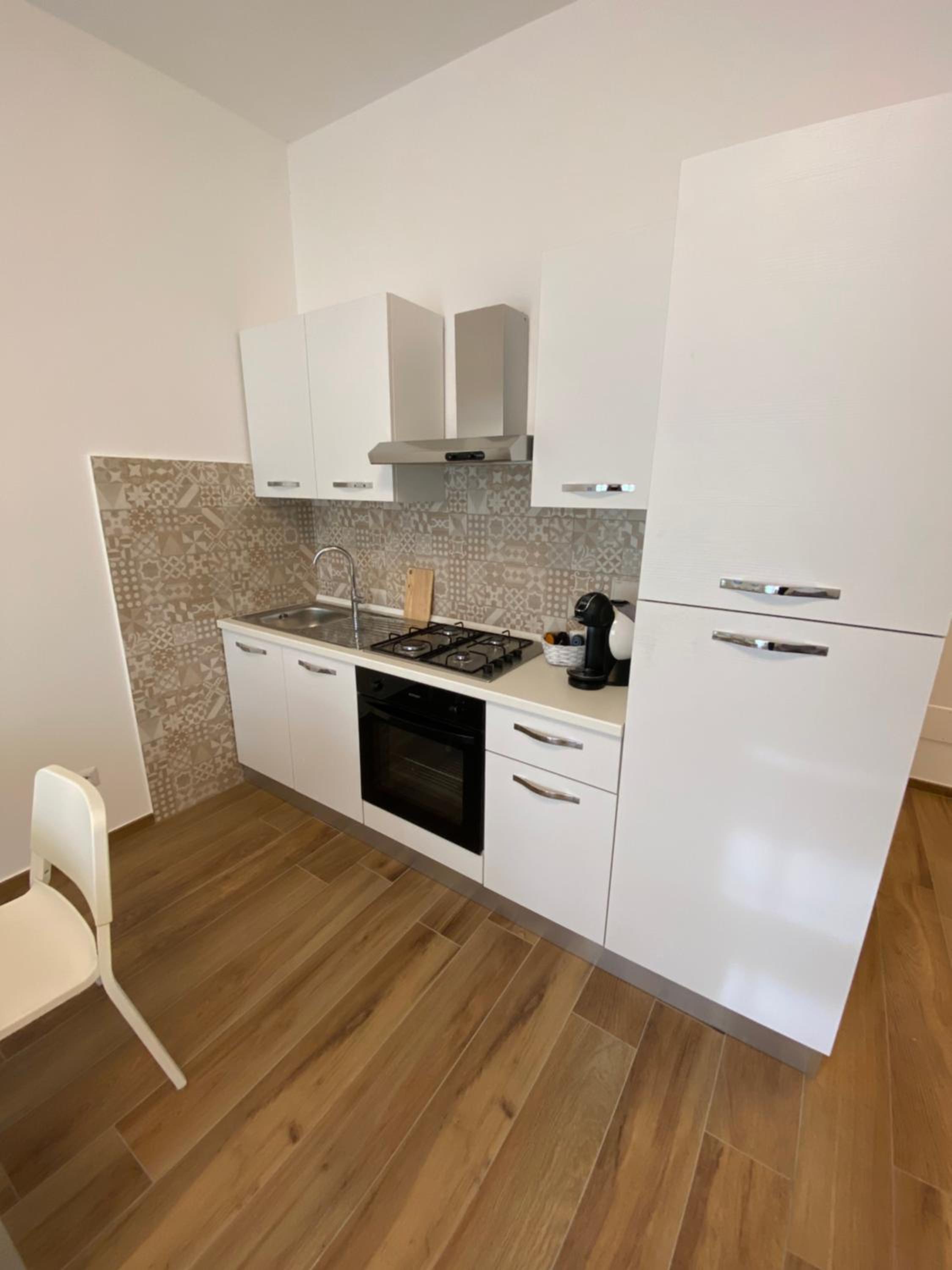 Viriamo House ROMA view 5