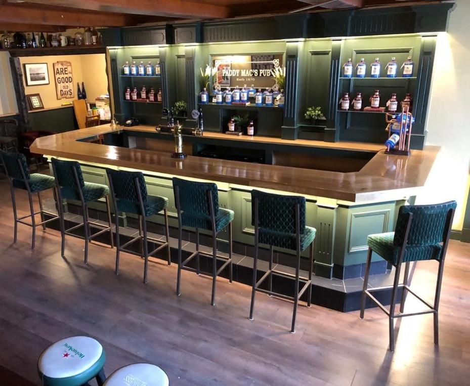 Paddy Mac's Self Catering Holiday Bar view 4