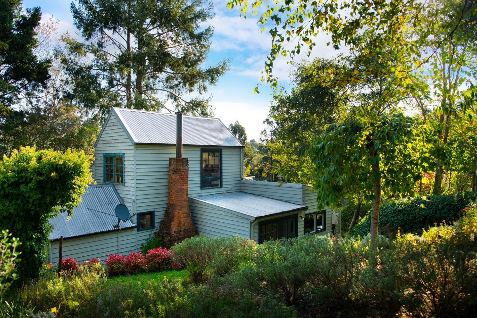 Storybook Cottage-surrounded by beautiful gardens