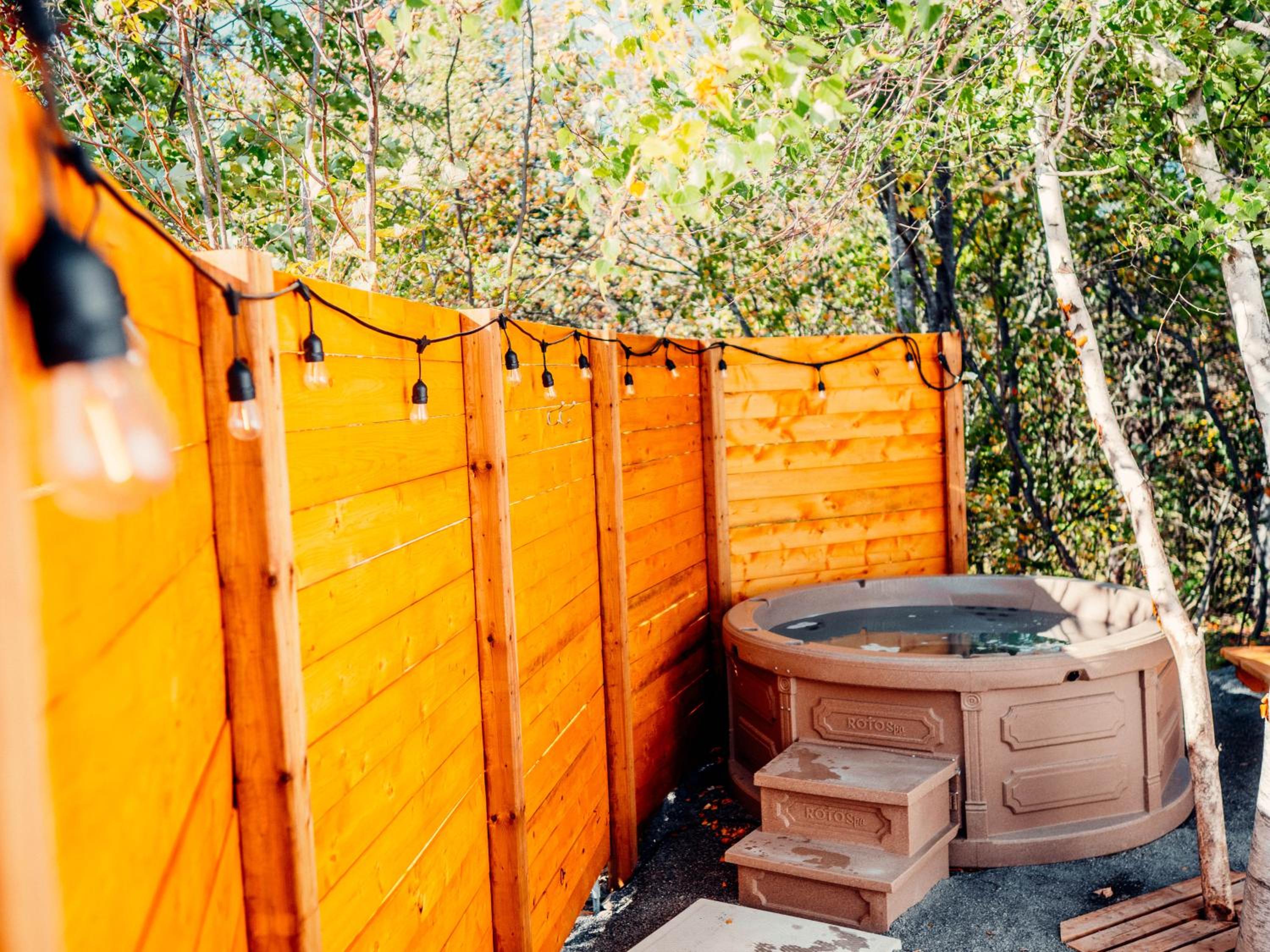 Creekside RNR Glamping Atlantic Canada