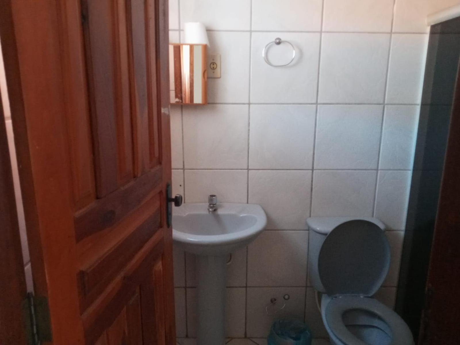 Hotel Algaroba