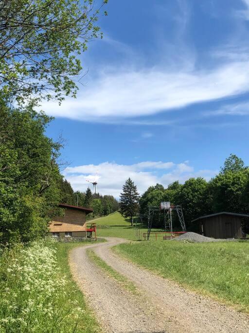 Casita - Sterneferienhaus mit Garten, Sauna und Wallbox