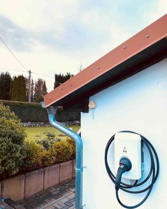Casita - Sterneferienhaus mit Garten, Sauna und Wallbox