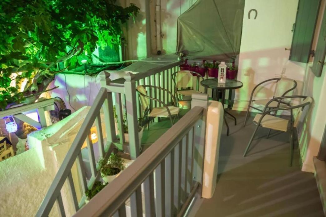 BUDGET DOWNTOWN APARTMENT- Harma I view 5