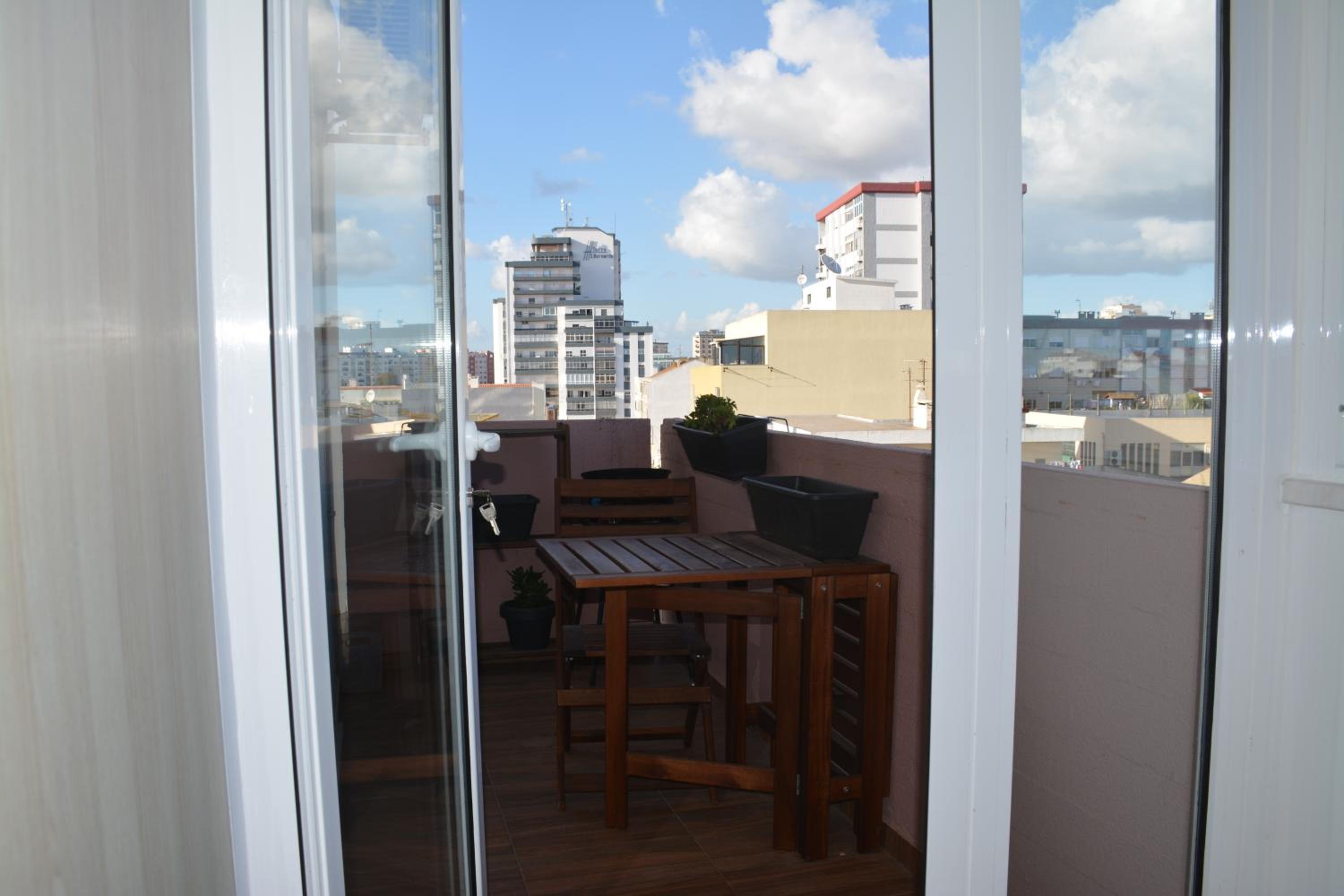 M&H Loft - Apartamento T2 em Setúbal