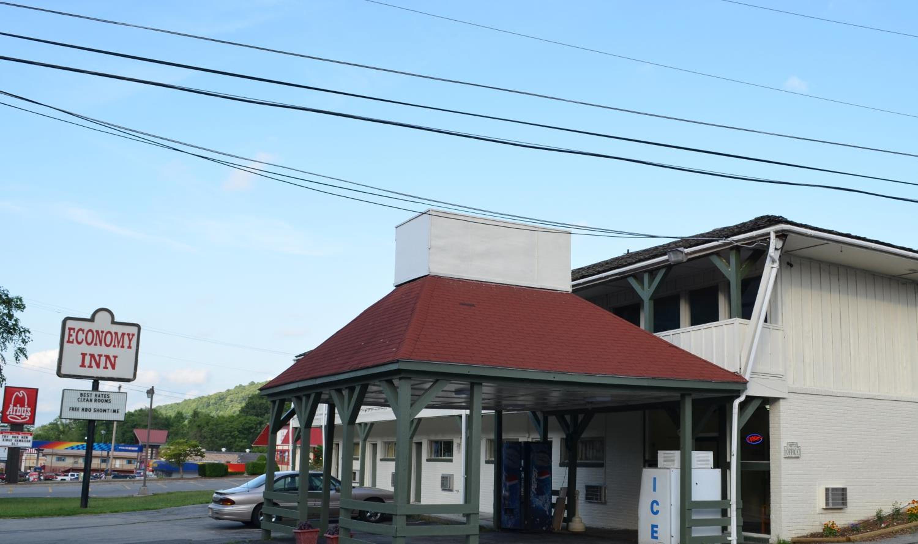 Economy Inn Bluefield - Property Image 19