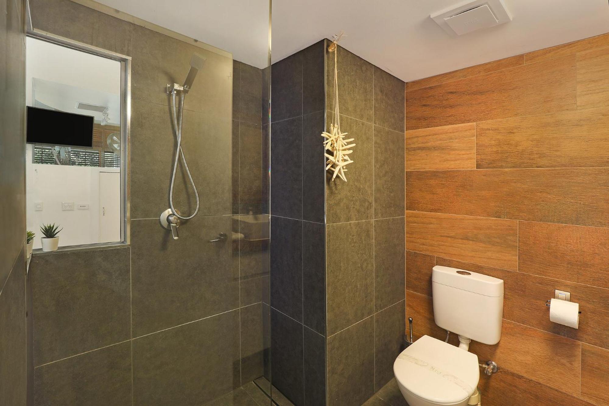 Grand Palais Boolarong Beachside Apartments